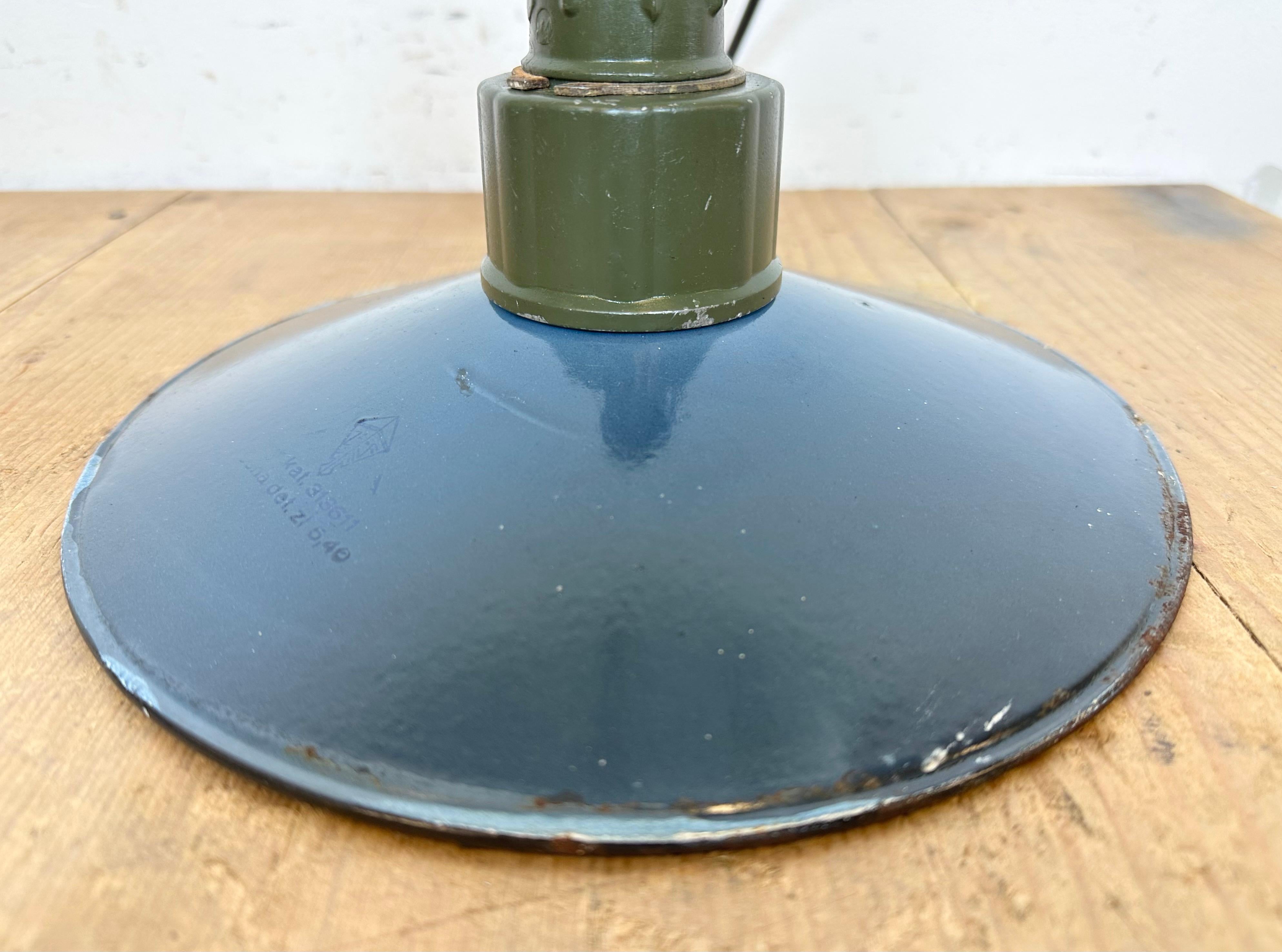 Industrial Blue Enamel Military Pendant Lamp with Cast Aluminium Top, 1960 For Sale 6