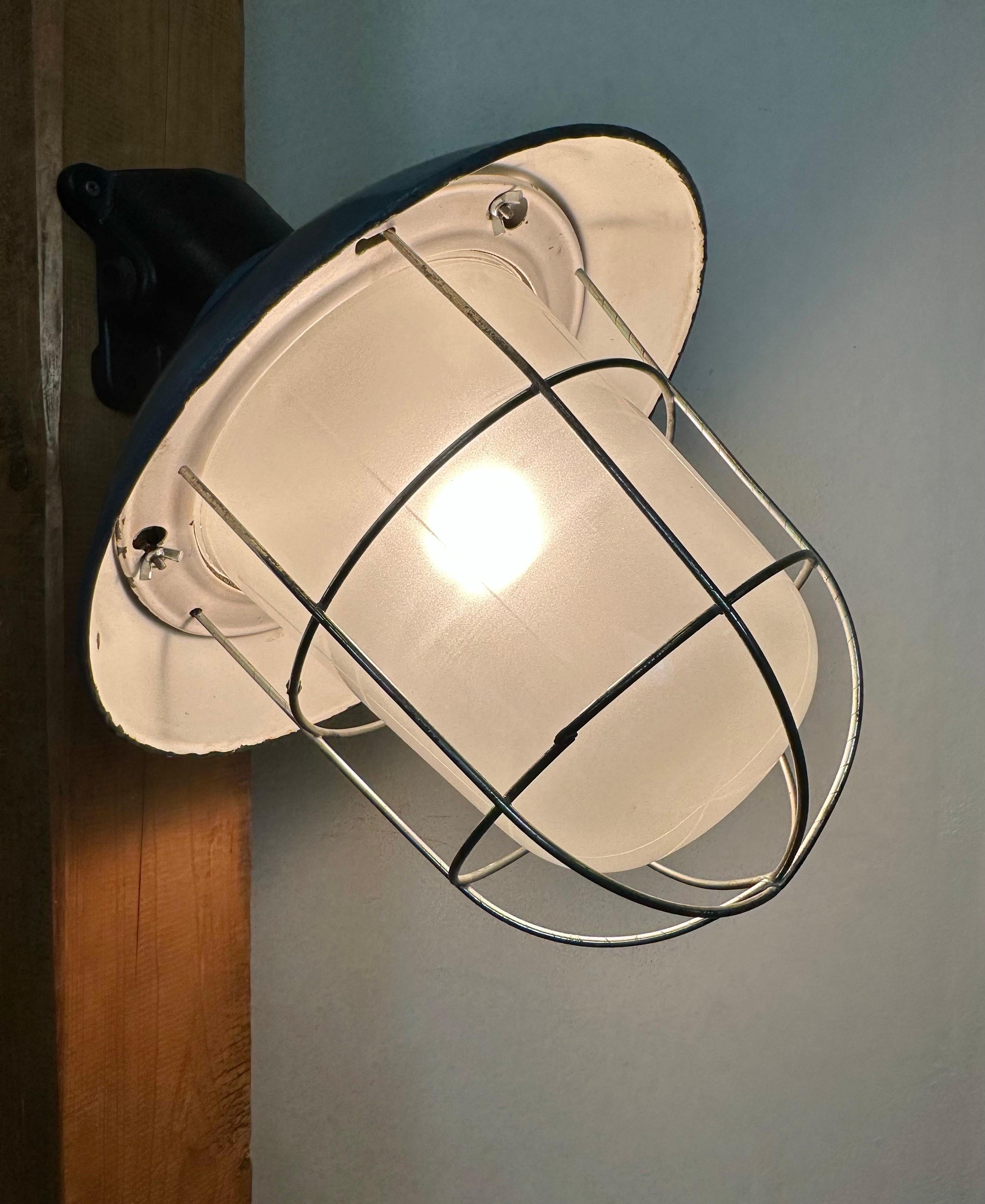 Industrial Blue Painted Factory Wall Cage Lamp from Elektrosvit, 1960s For Sale 6