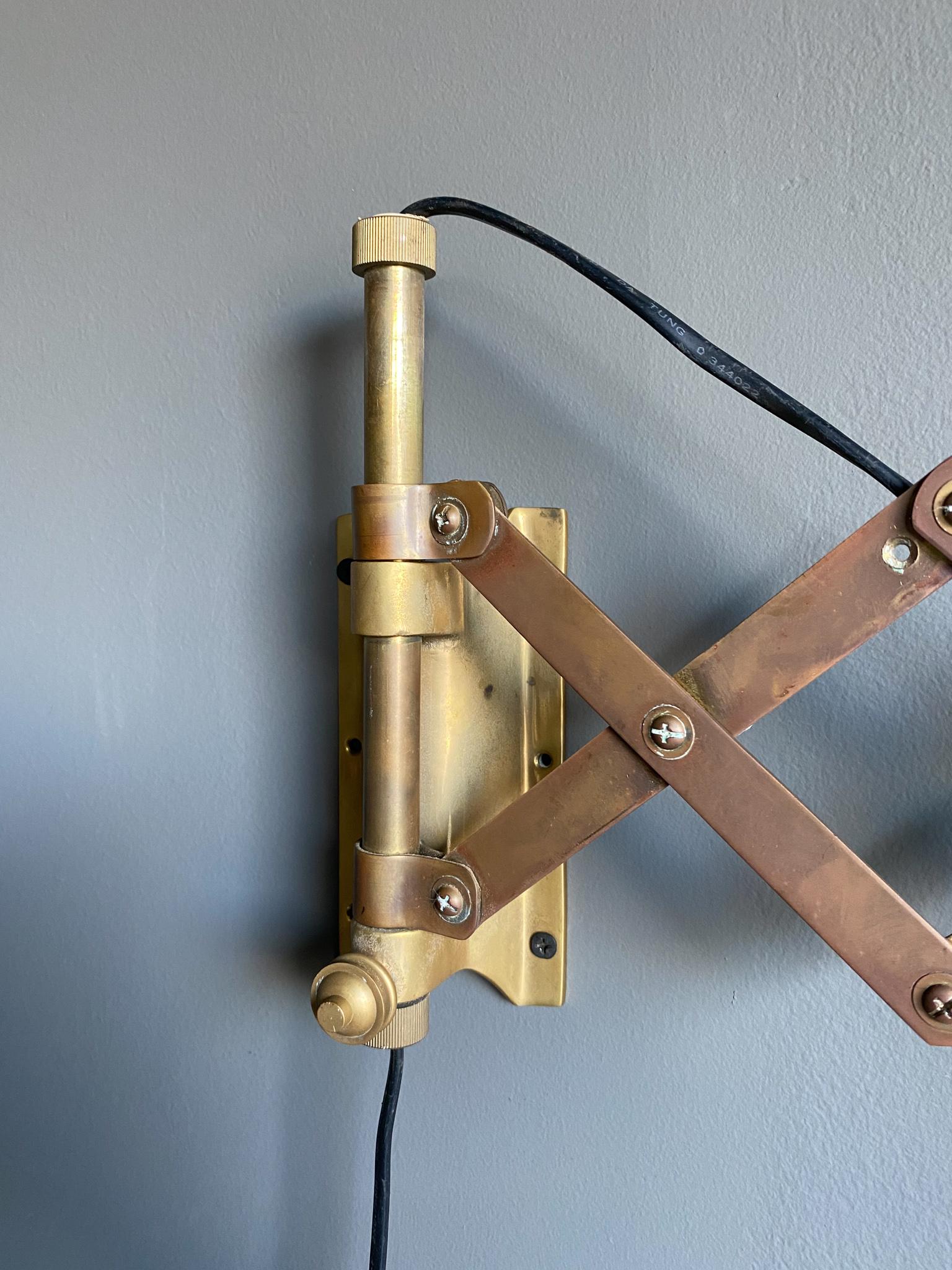 Industrial Brass Scissor Wall Lamp, 1950's For Sale 4
