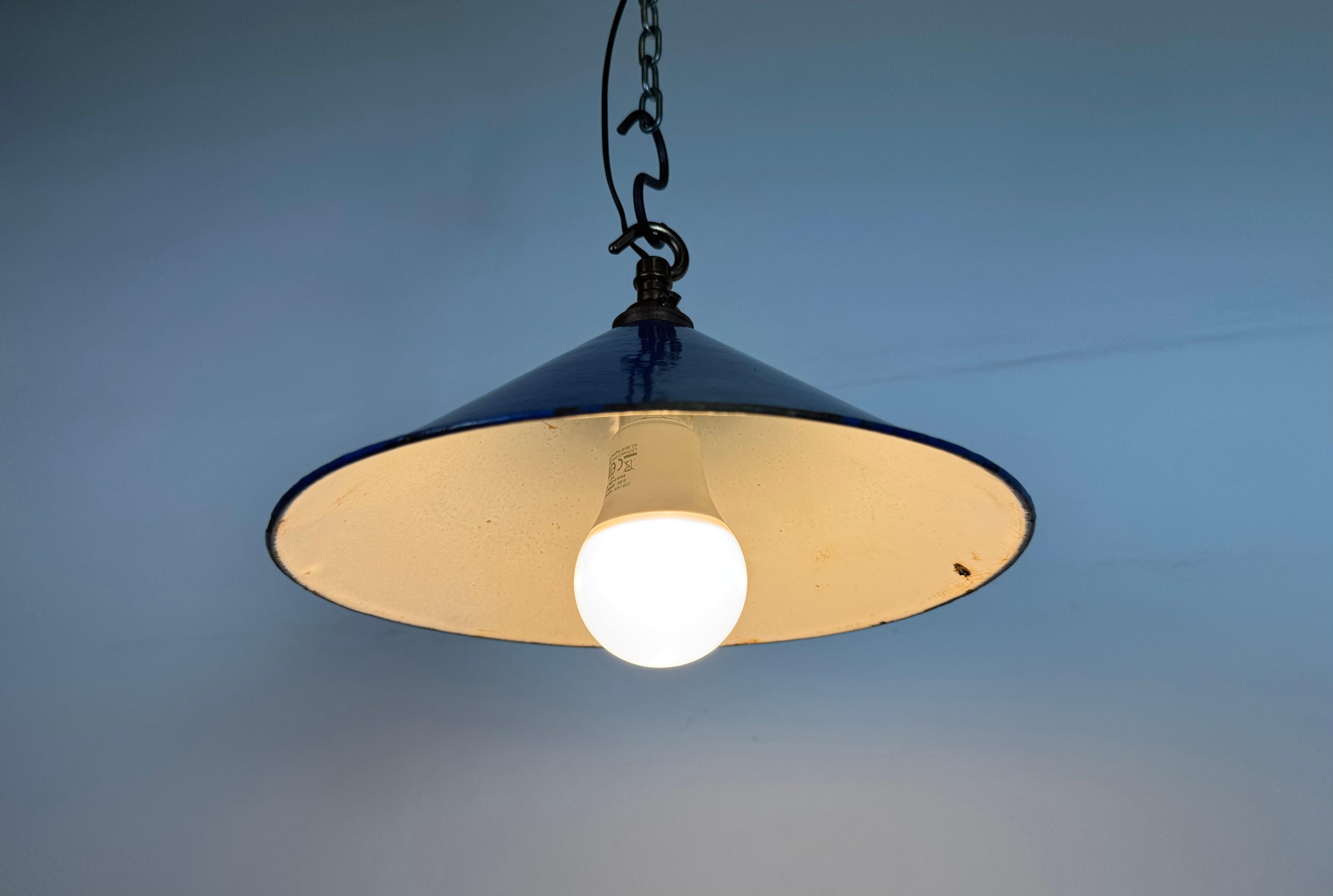 Industrial British Blue Enamel Factory Pendant Lamp, 1950s For Sale 5