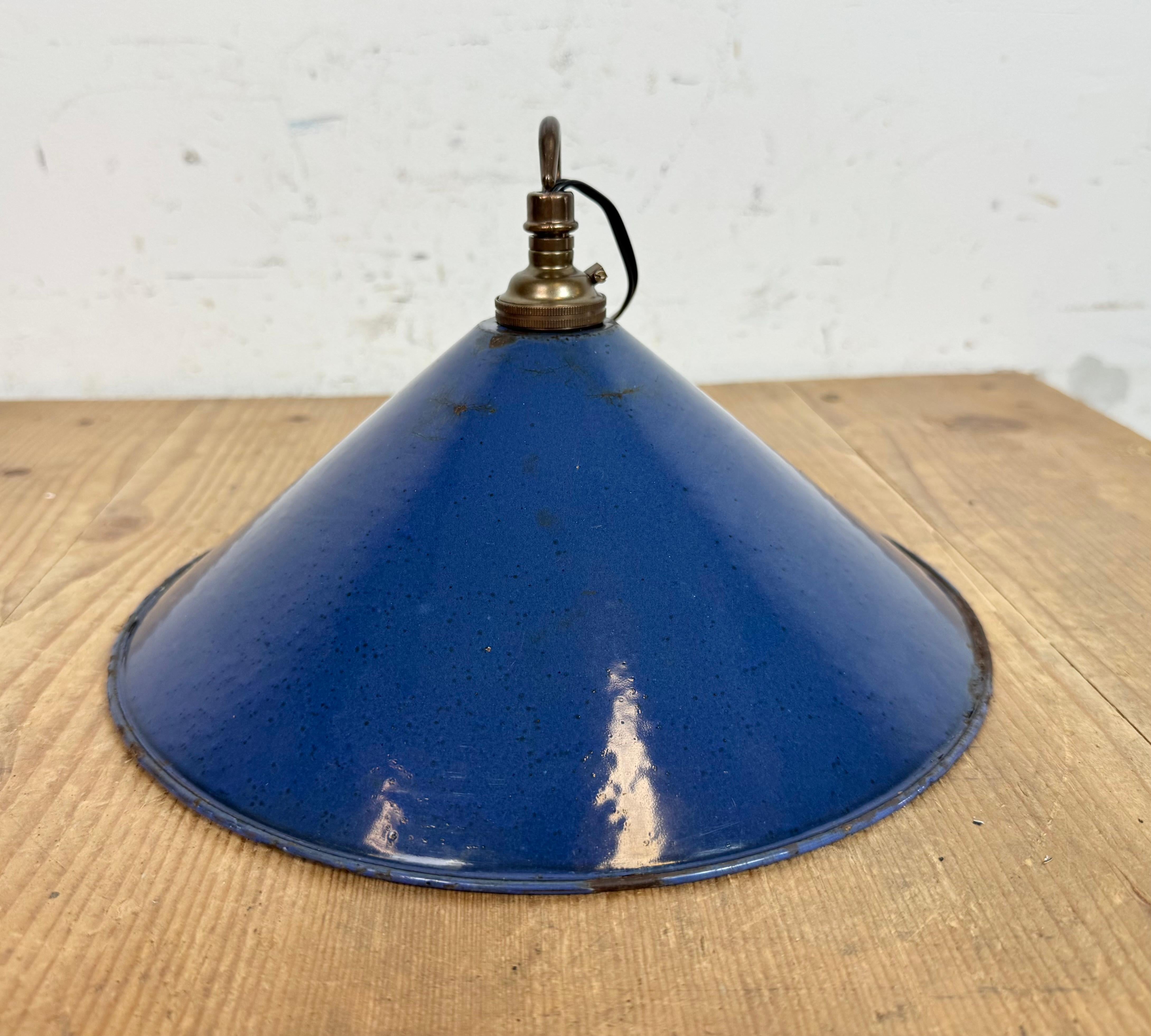 Industrial British Blue Enamel Factory Pendant Lamp, 1950s For Sale 10