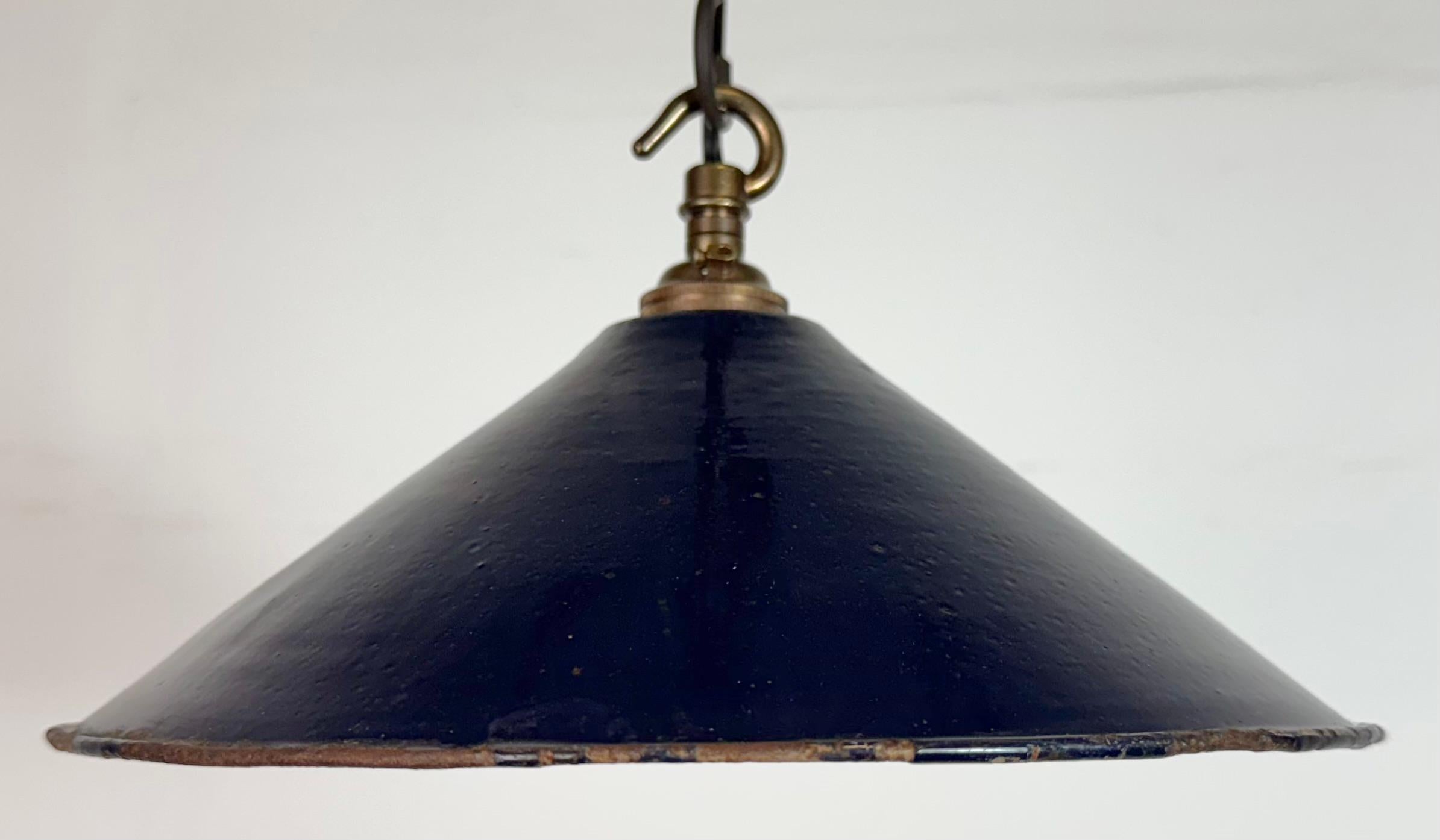 Industrial British Dark Blue Enamel Factory Pendant Lamp, 1950s In Good Condition For Sale In Kojetice, CZ
