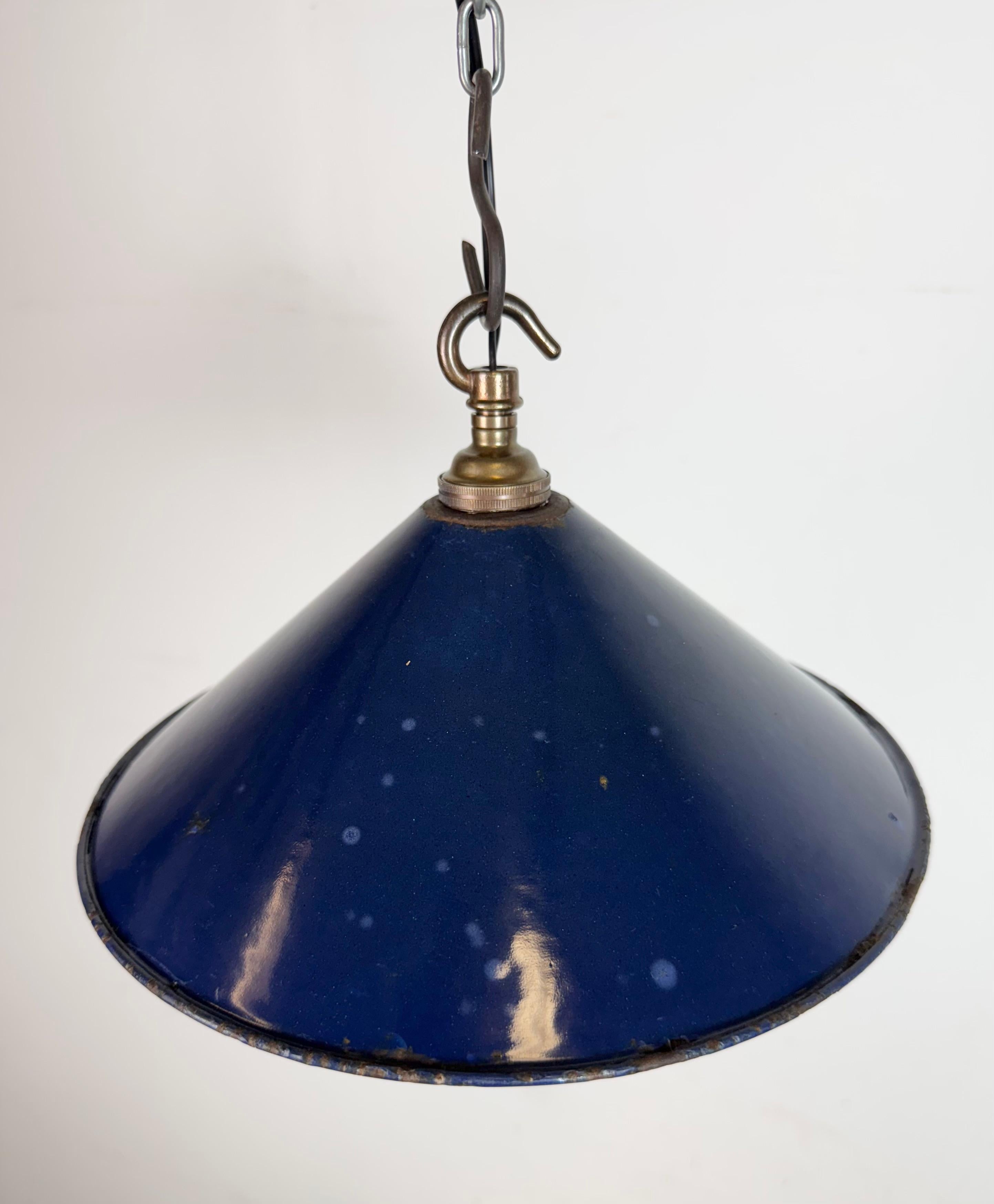 Industrial British Dark Blue Enamel Factory Pendant Lamp, 1950s For Sale 2