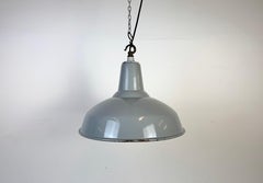 Lampada a sospensione industriale britannica a smalto grigio, anni '60