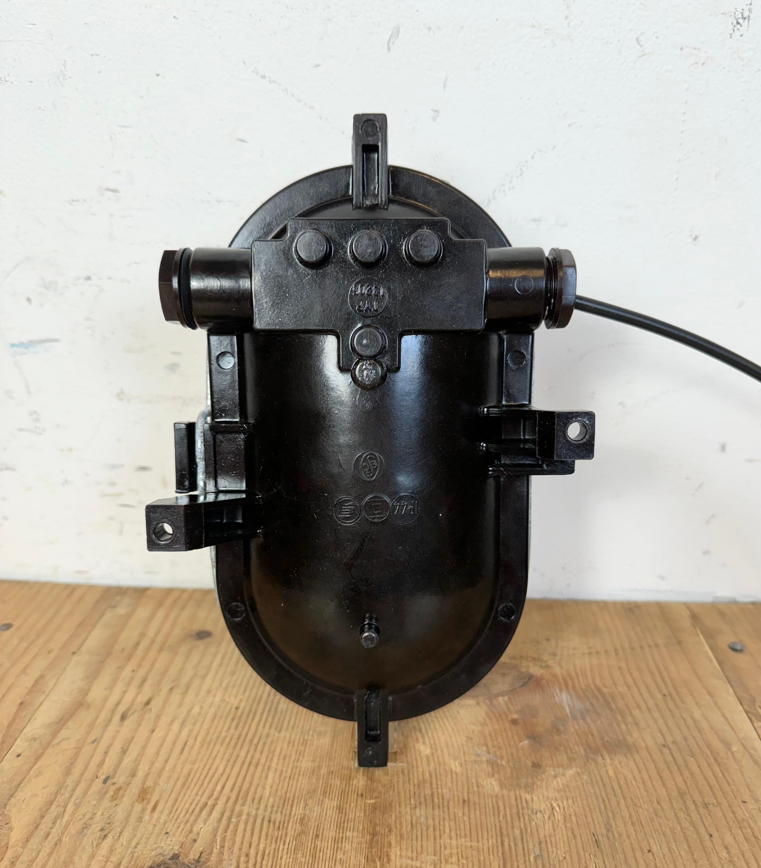 Industrial Brown Bakelite Wall Light with Frosted Glass, 1960s For Sale 12