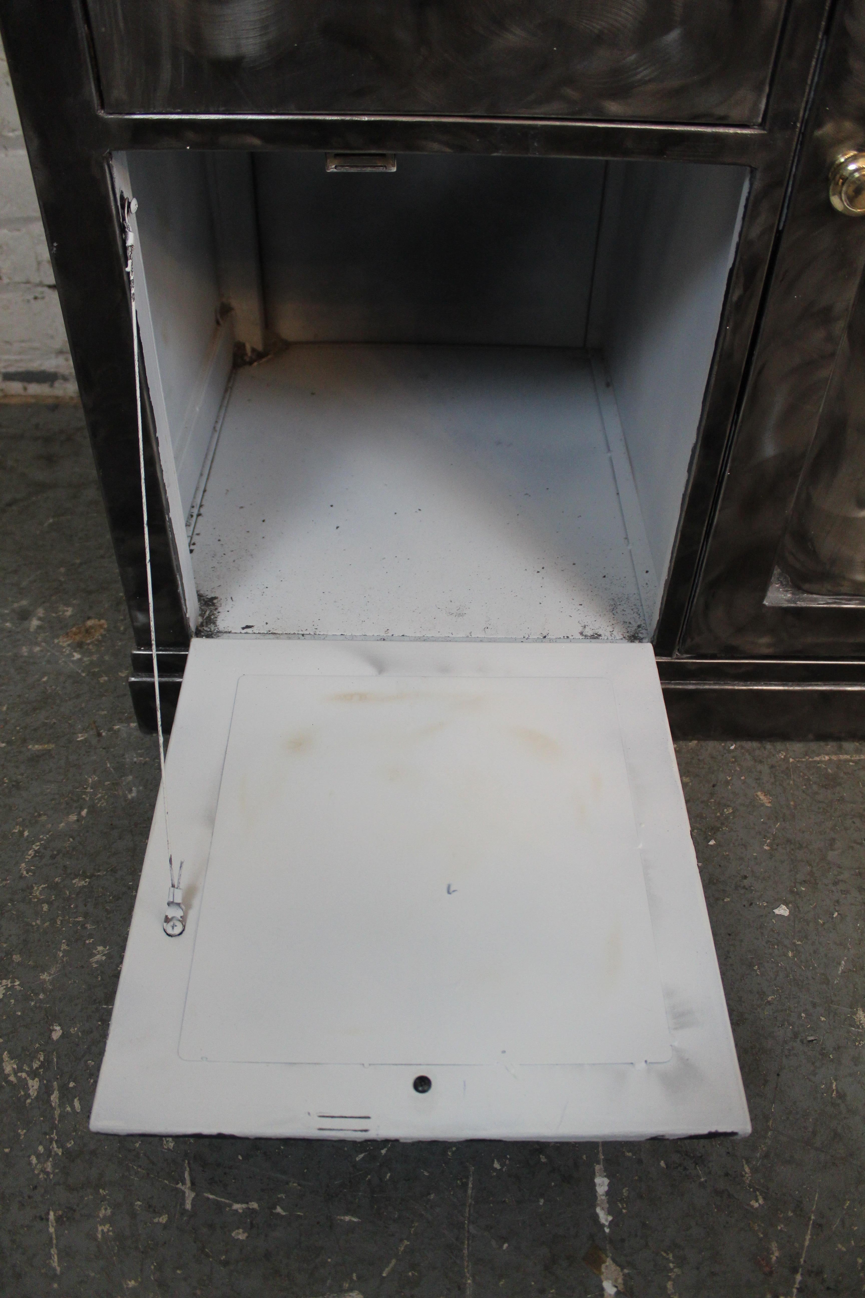 Industrial Brushed Steel 2-Piece 80