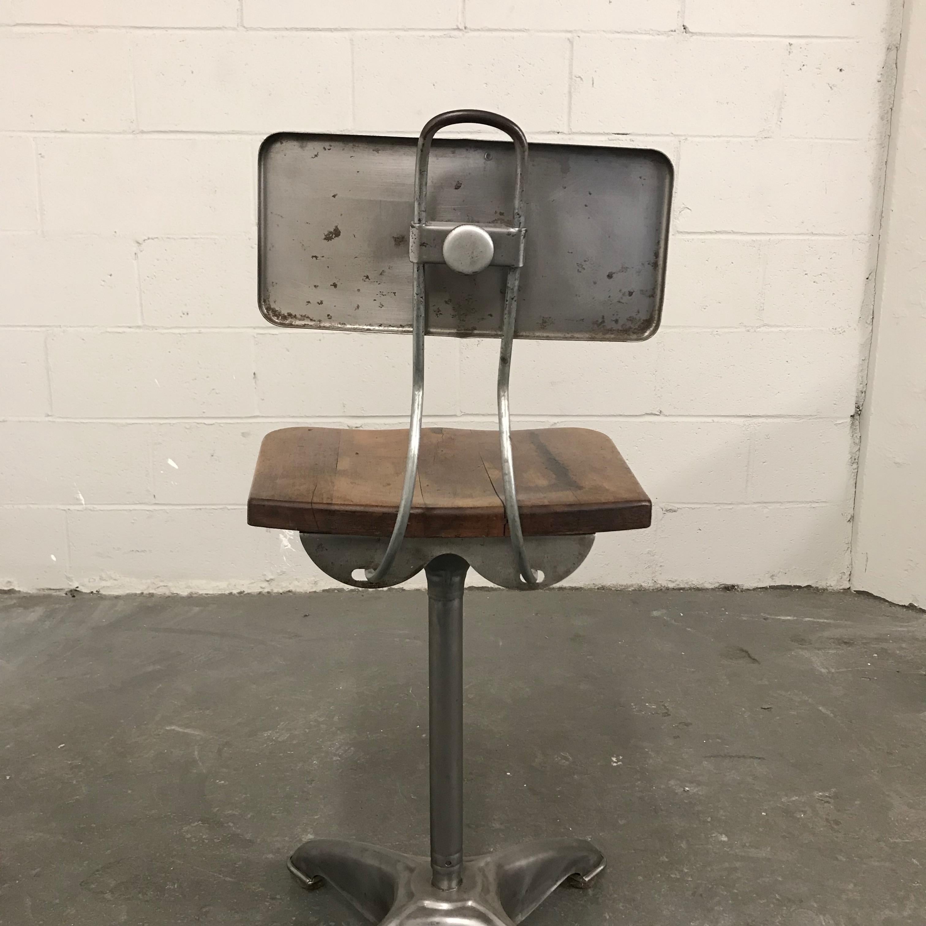 Industrial Brushed Steel Adjustable Drafting Stool In Good Condition In Brooklyn, NY