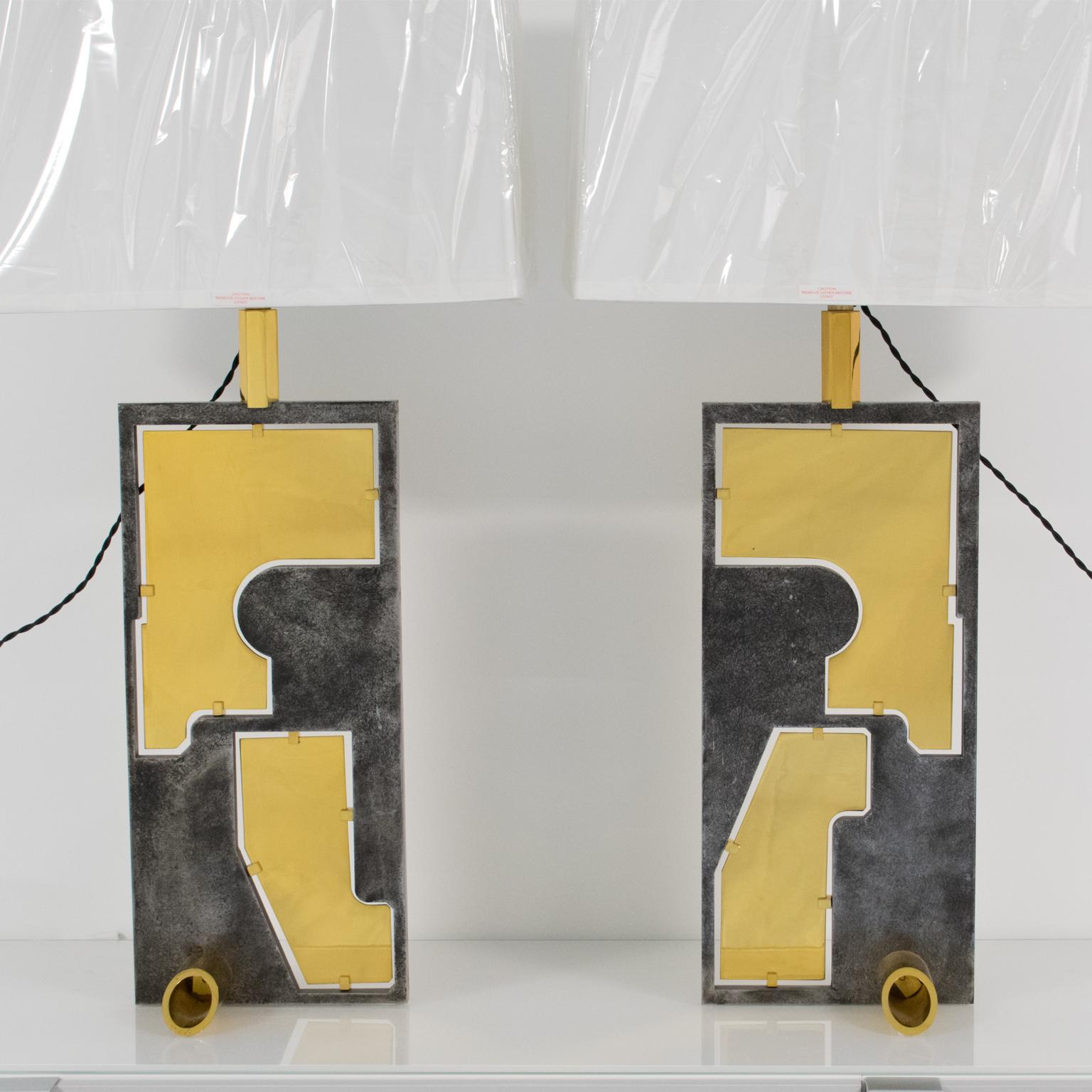 Industrial Brutalist Brass and Steel Table Lamps, a pair, France 1980s For Sale 3