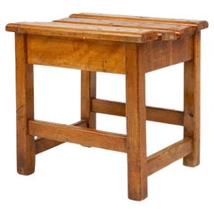 Tabouret industriel brutaliste, Belgique vers 1920