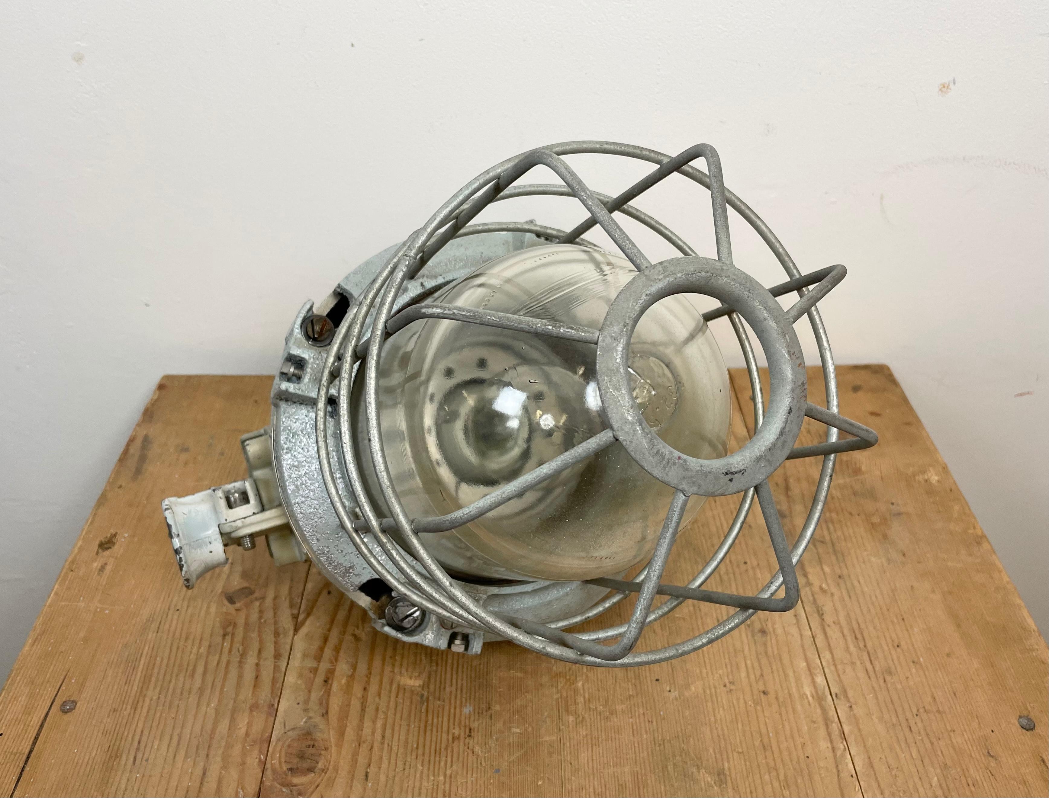 Industrial Bunker Ceiling Light with Iron Cage from Elektrosvit, 1970s For Sale 7