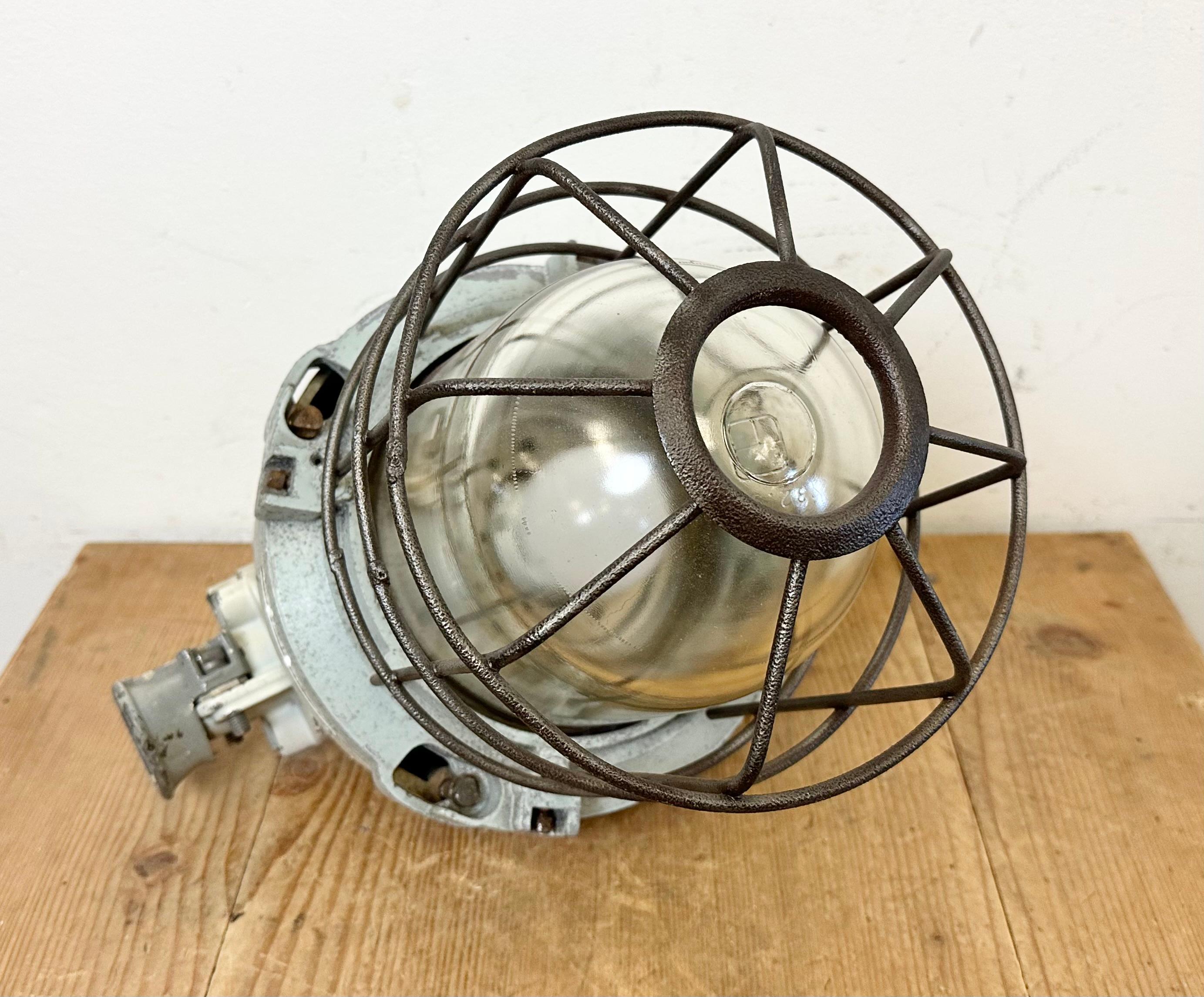 Industrial Bunker Ceiling Light with Iron Cage from Elektrosvit, 1970s For Sale 9