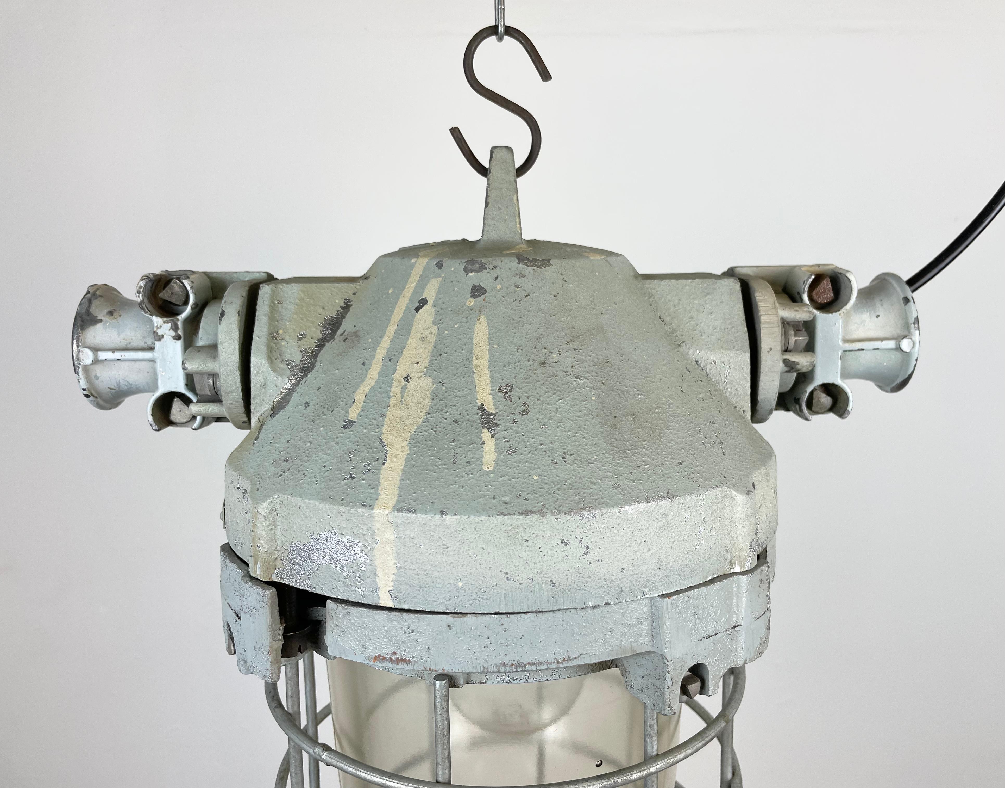 Industrial Bunker Ceiling Light with Iron Cage from Elektrosvit, 1970s In Good Condition For Sale In Kojetice, CZ