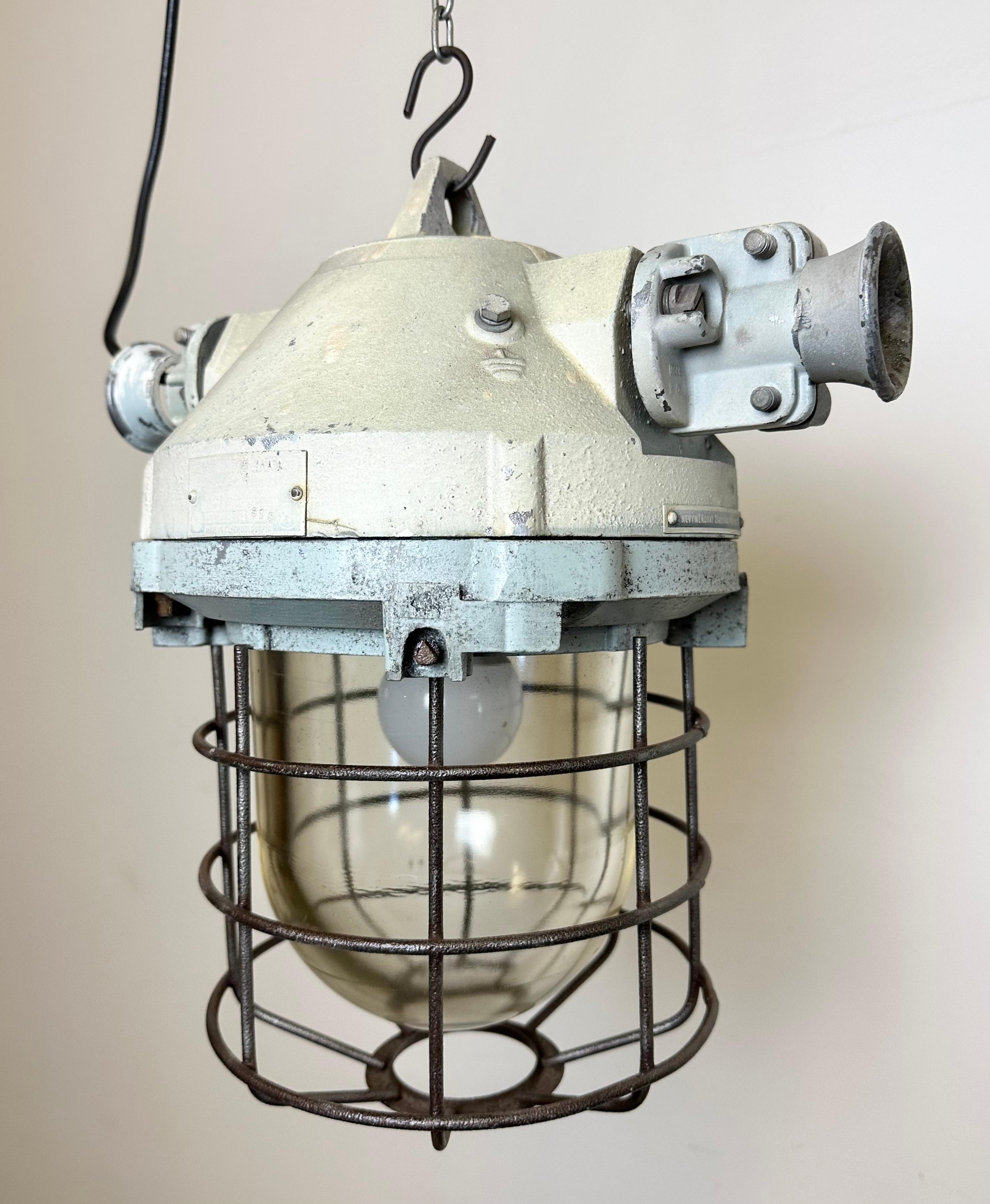Industrial Bunker Ceiling Light with Iron Cage from Elektrosvit, 1970s For Sale 1