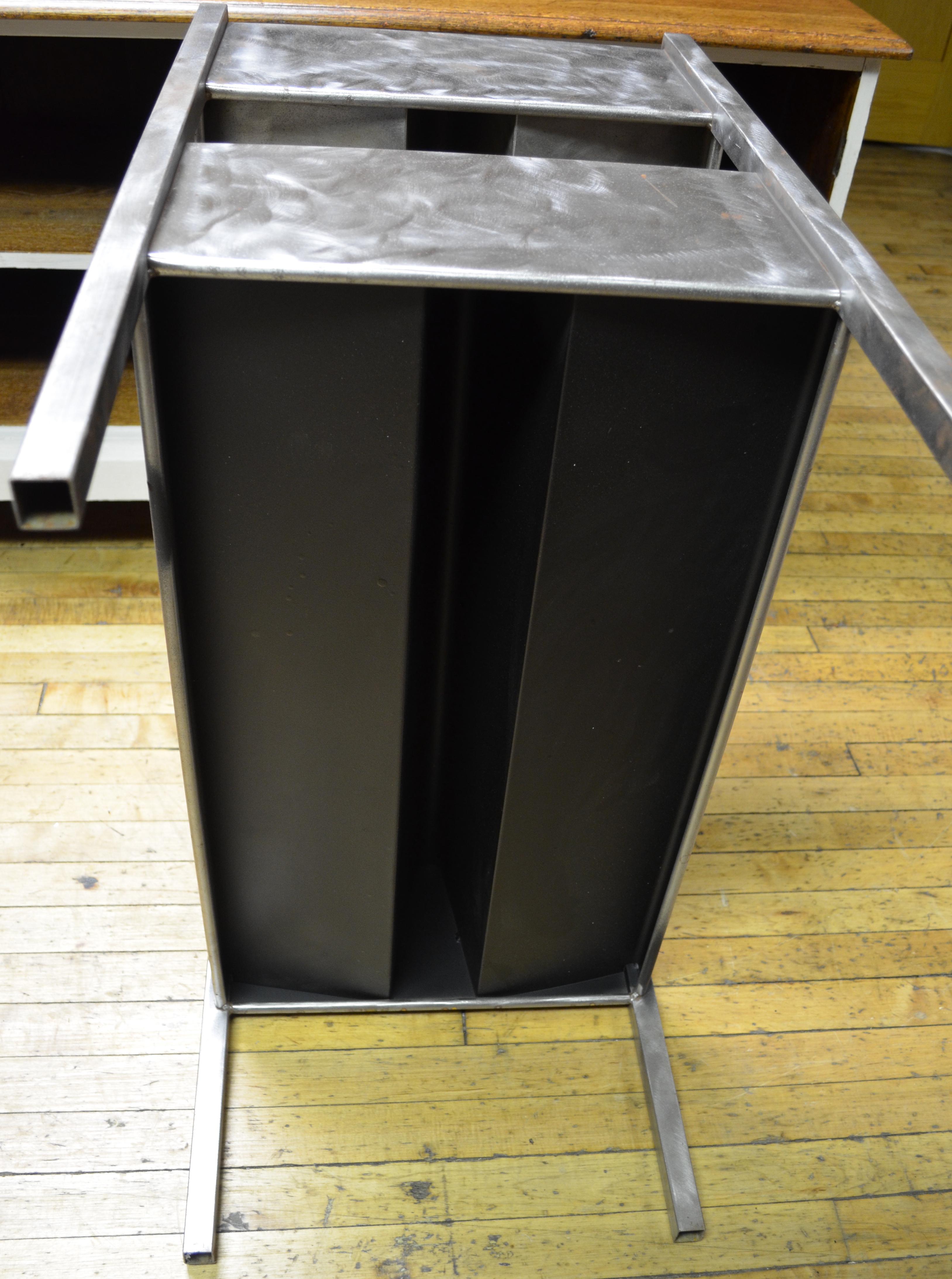 American Industrial Cart of Steel with Storage Shelves