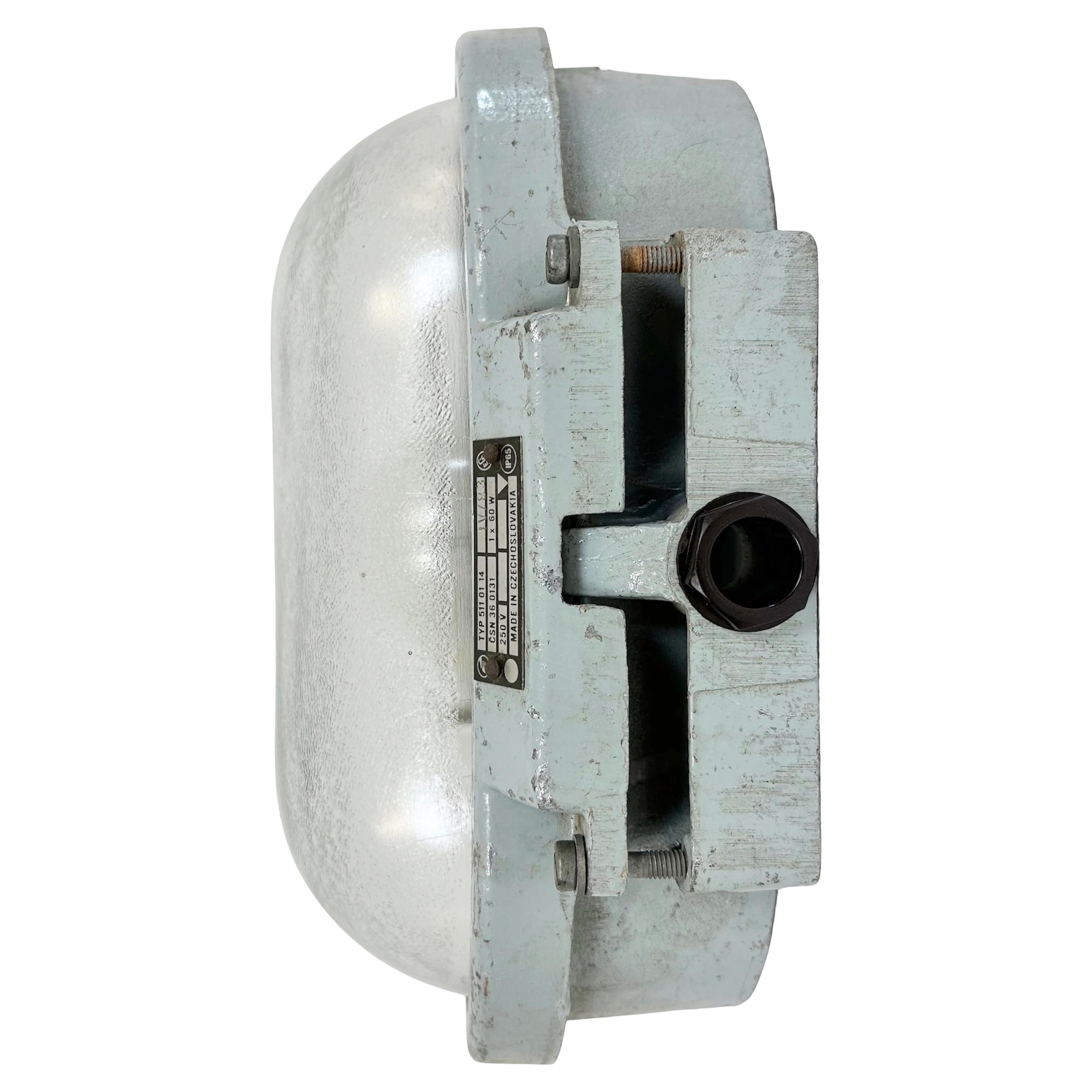 Industrial Cast Aluminium Wall Light with Frosted Glass from Elektrosvit, 1970s For Sale
