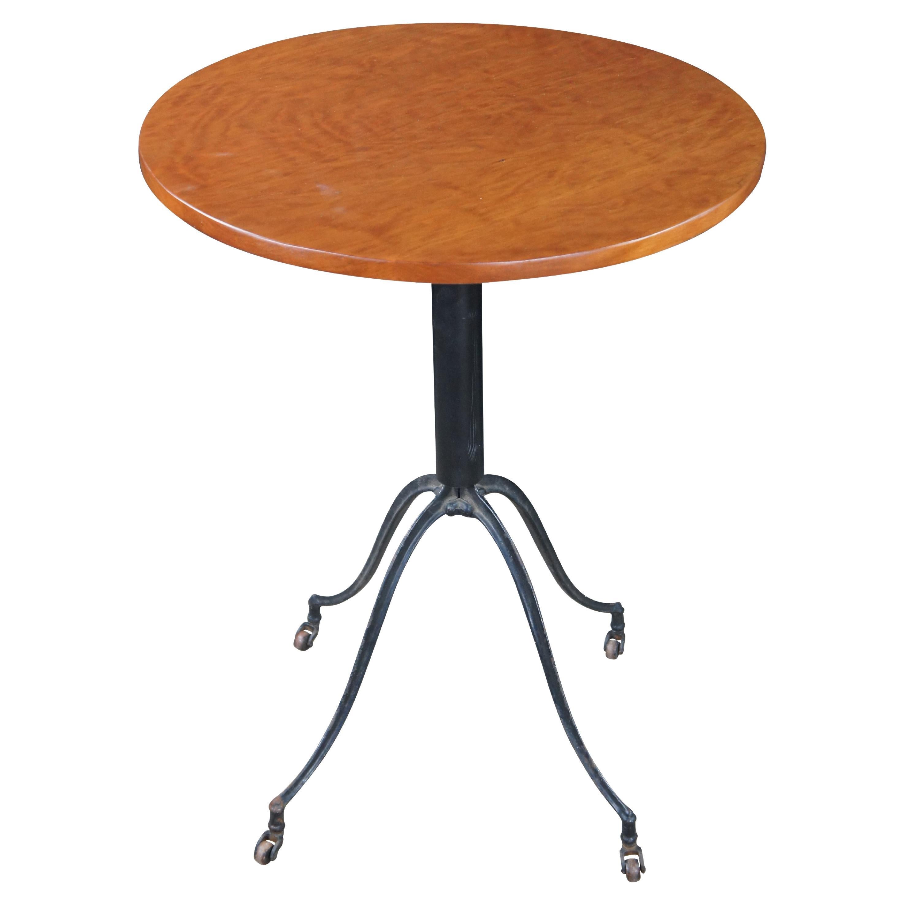 Industrial Cast Iron Round Cherry Side Accent Table Pedestal Plant Stand 29" en vente