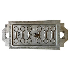 Stampo industriale in metallo fuso, pezzi di fabbrica americani, scultura da giardino