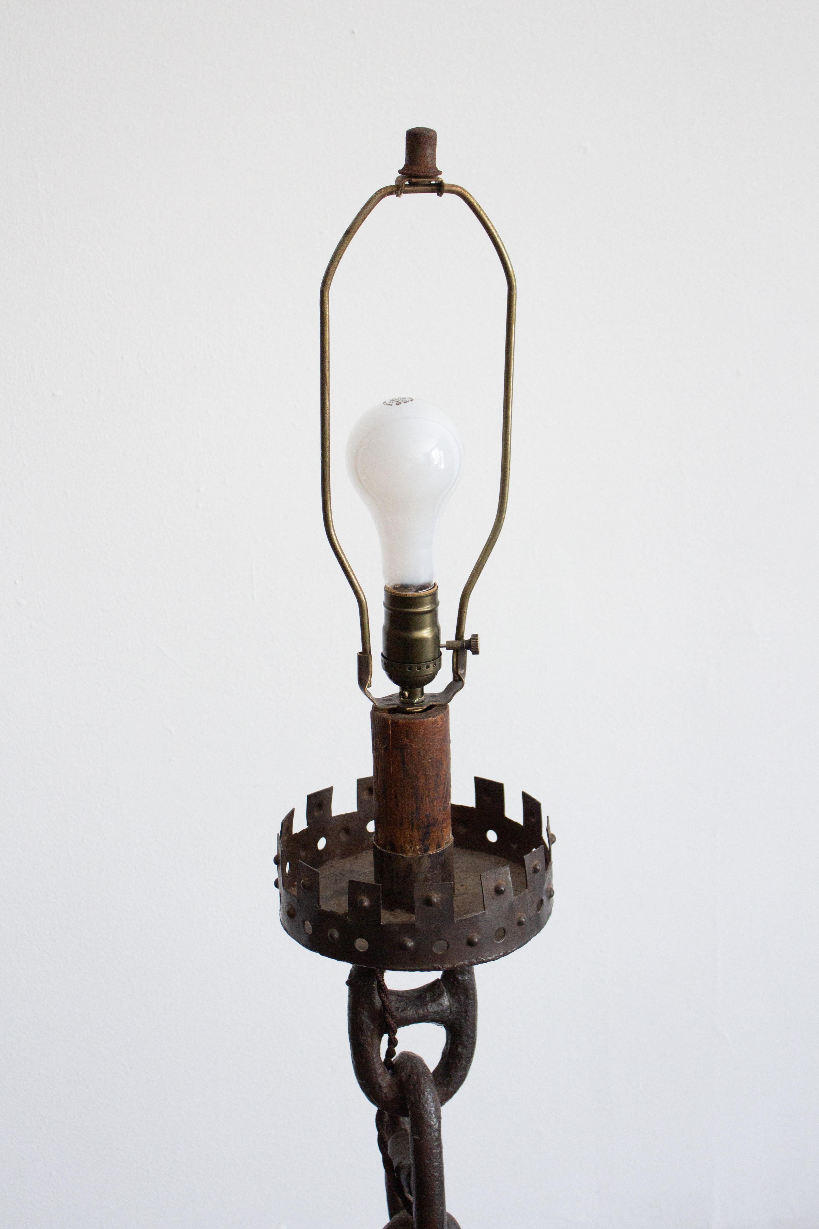 Milieu du XXe siècle Lampadaire industriel A Link, France, années 1950 en vente