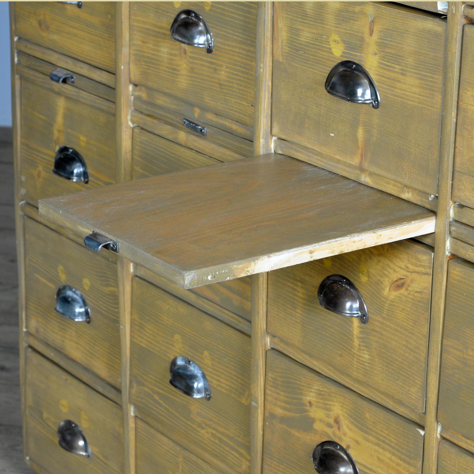 Industrial Chest of Drawers, 1940's For Sale 1