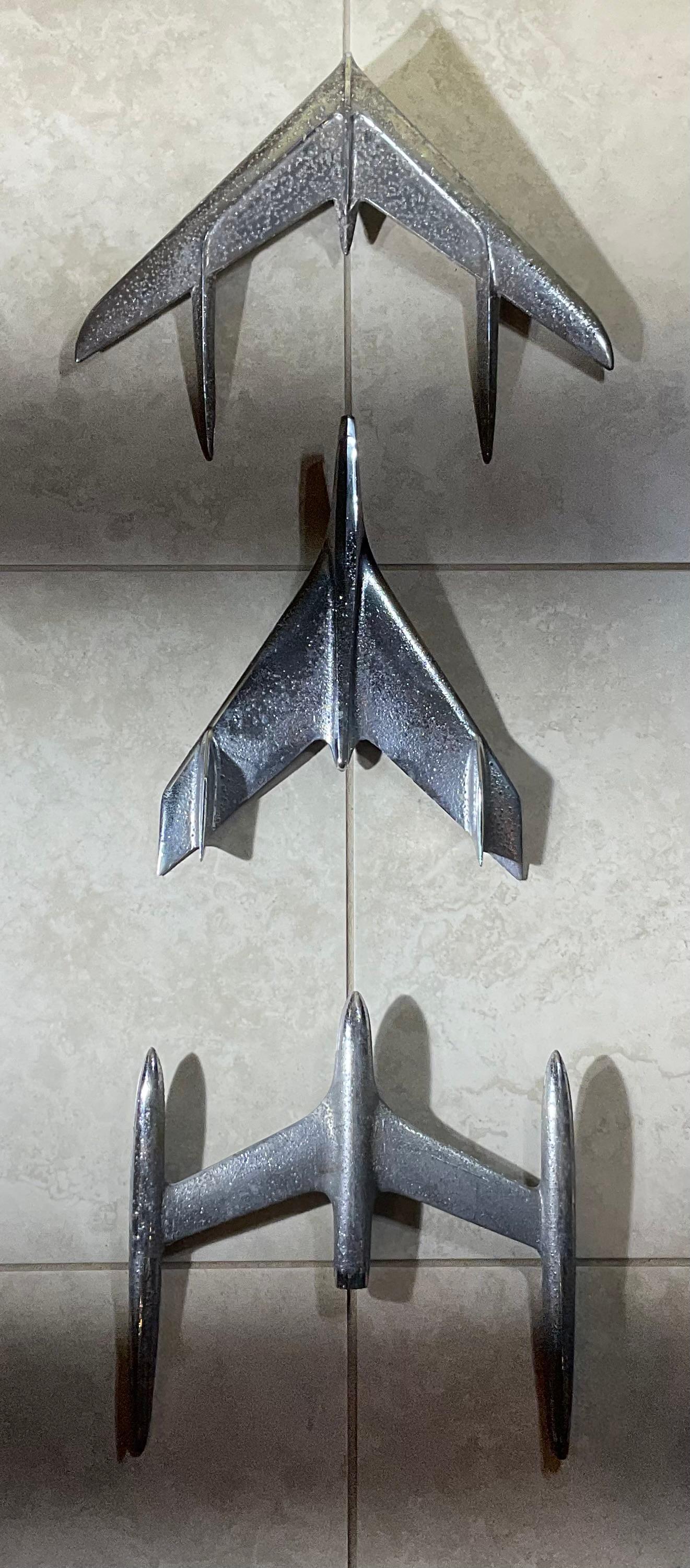 Industrial Chic Wall Art - American Car Hood Ornaments Wall Hanging Sculpture For Sale 2