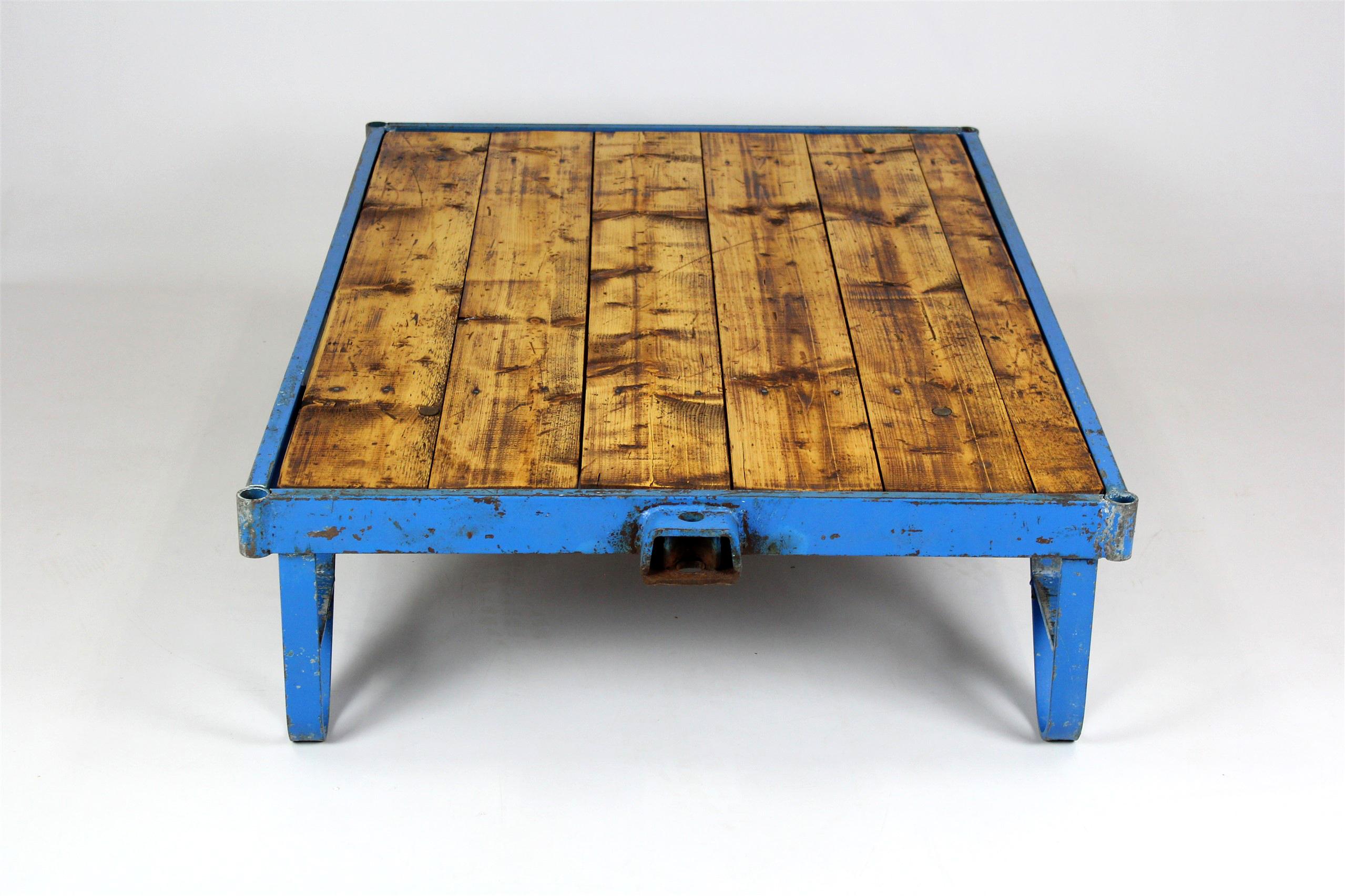 Industrial Coffee Table Cart, Czech Republic, 1950s For Sale 4