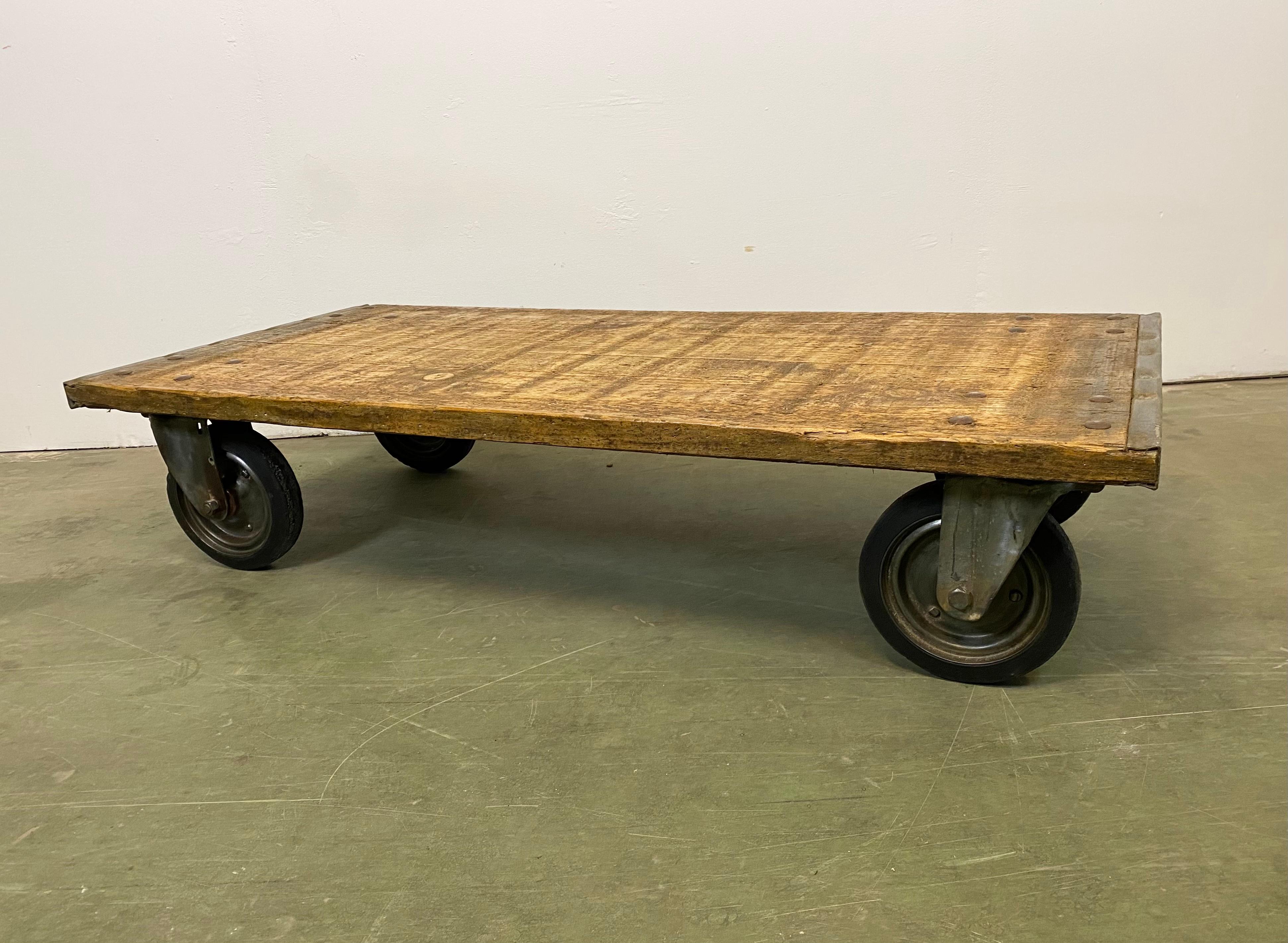 Industrial Coffee Table on Wheels For Sale 3