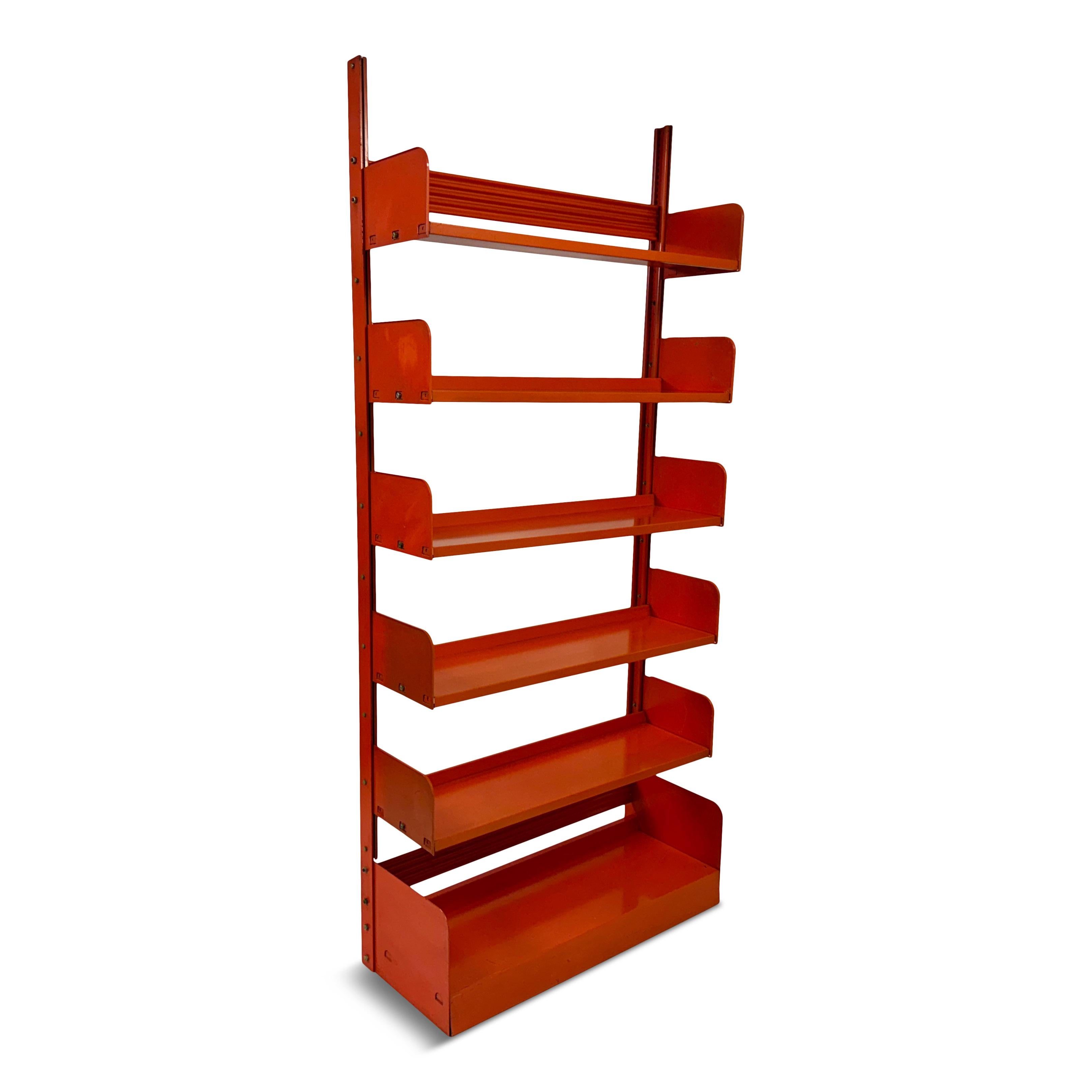 Librería industrial Congresso de acero rojo by Lips Vago,  Dos disponibles en venta 12