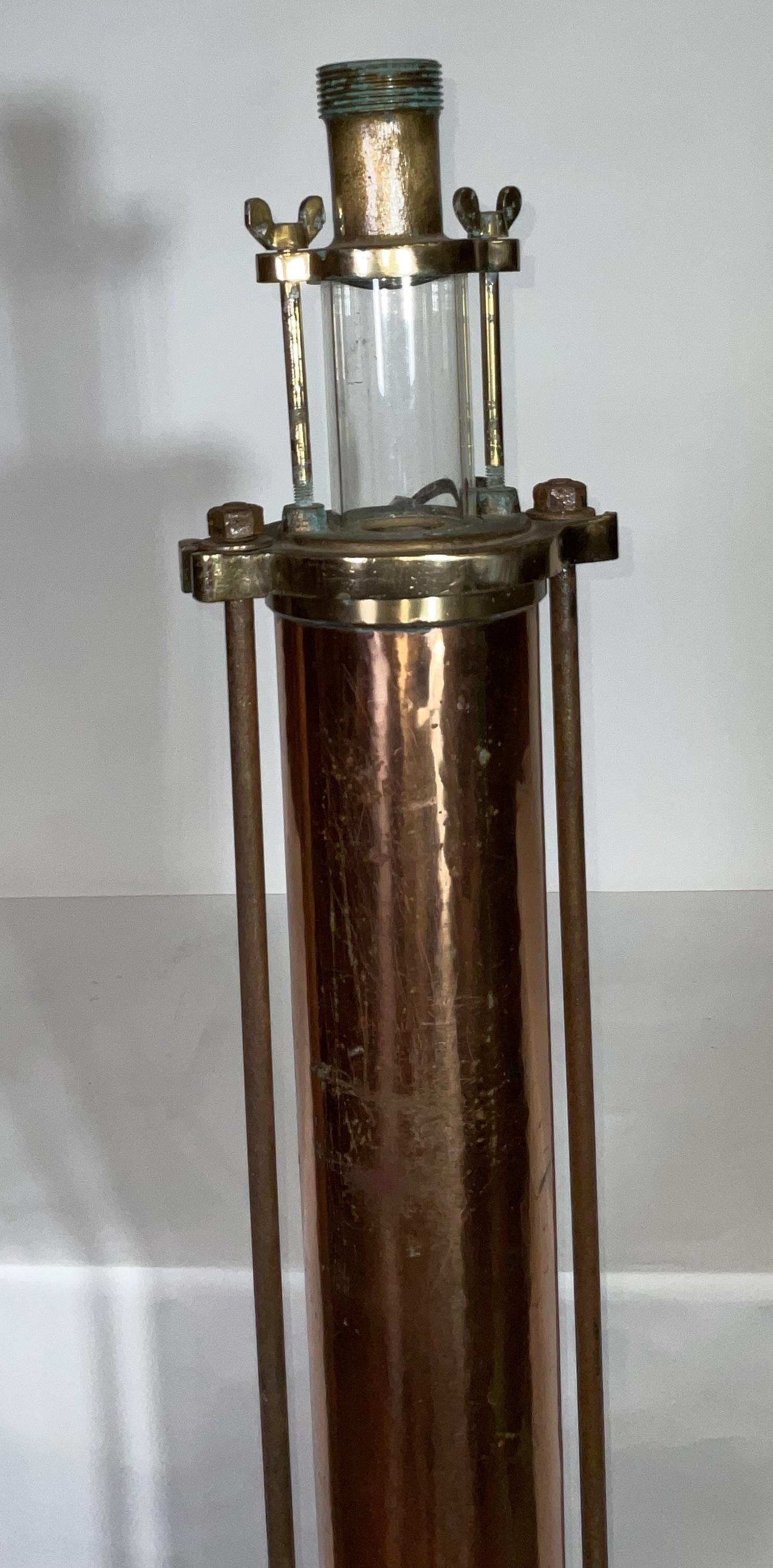 Instrument de niveau fluide industriel en cuivre en vente 1