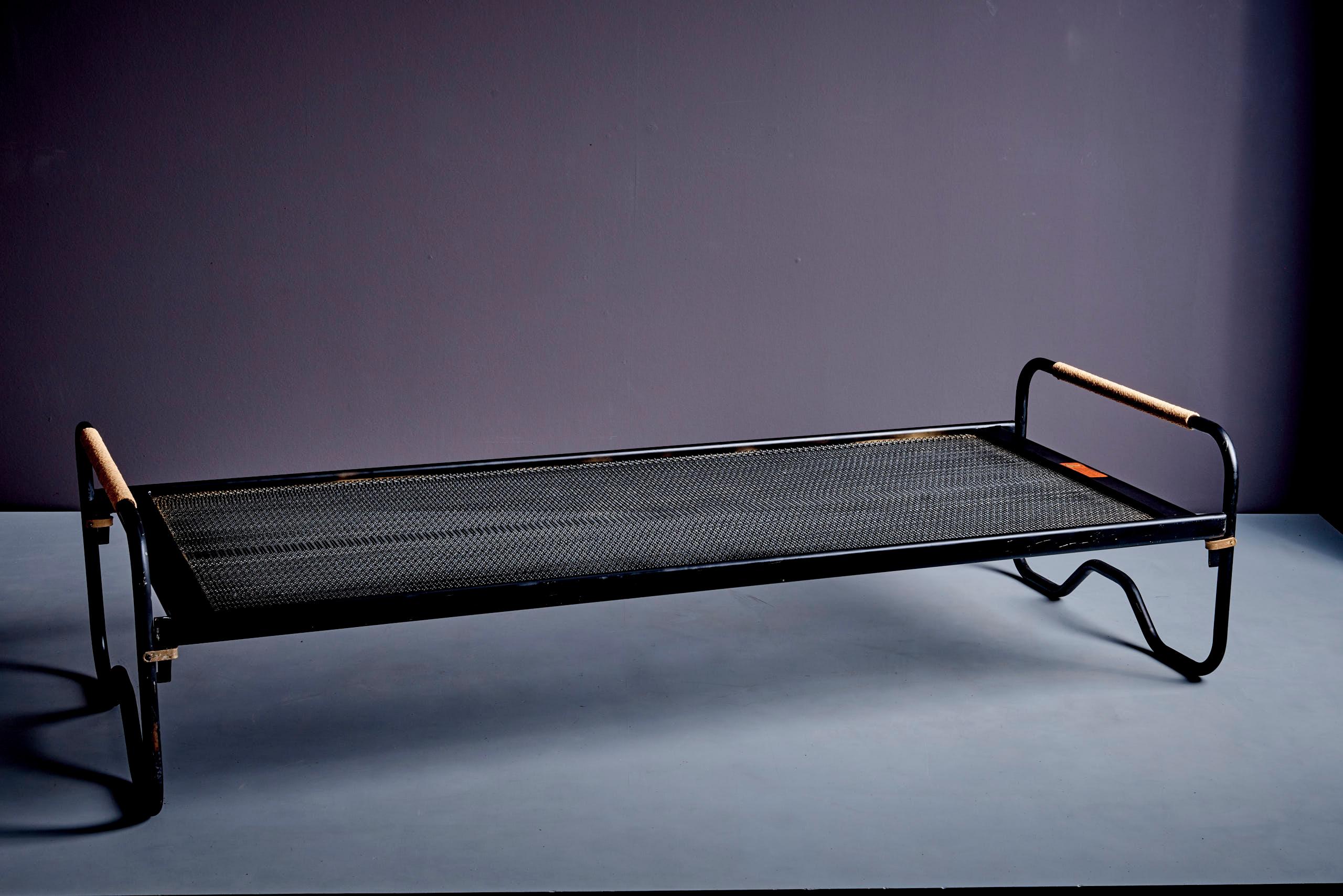 Mid-Century Modern Méridienne industrielle de Vertifix Netherlands en vente