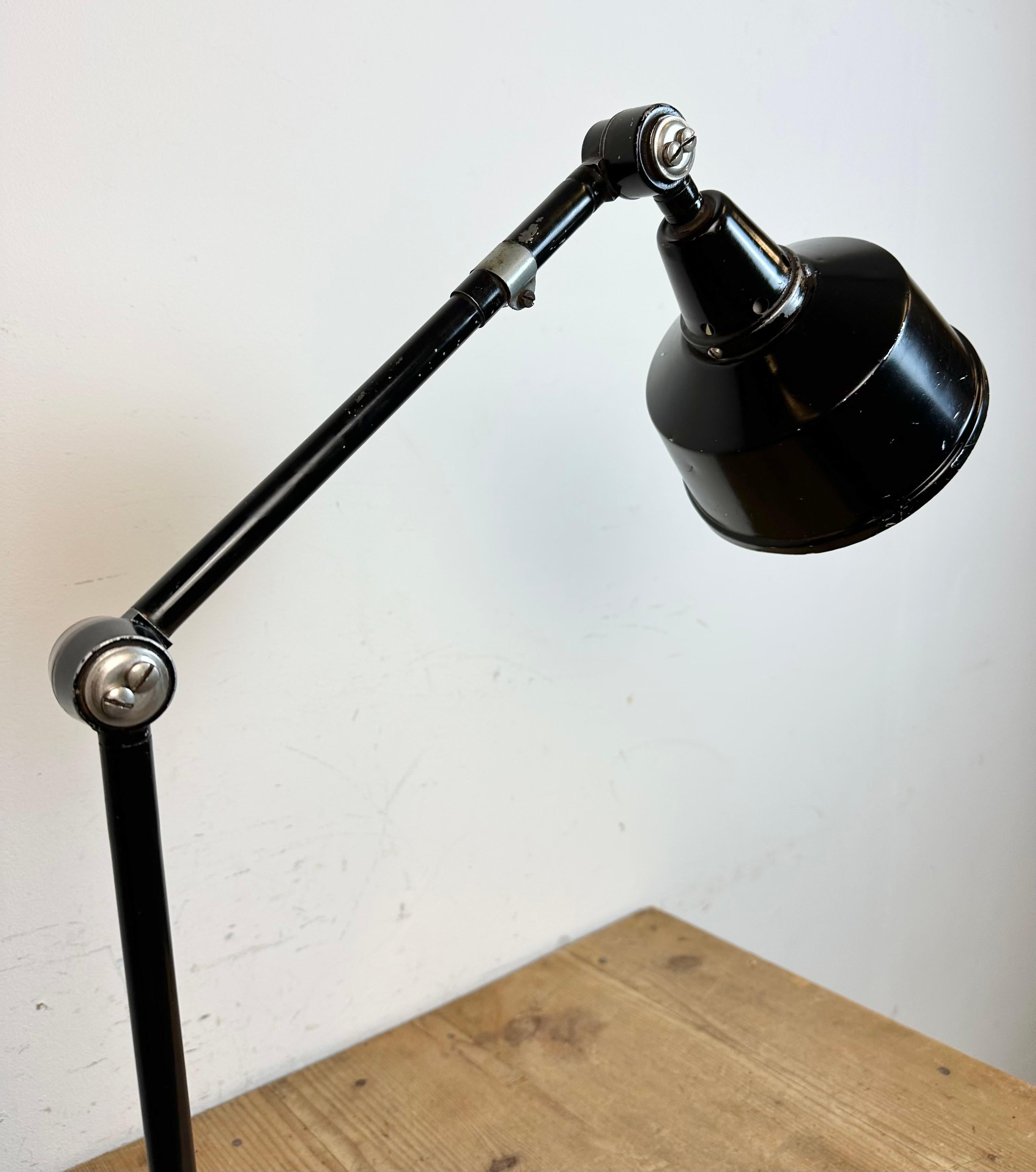 Industrial DDRP Desk or Wall Lamp by Curt Fischer for Midgard, 1930s For Sale 9