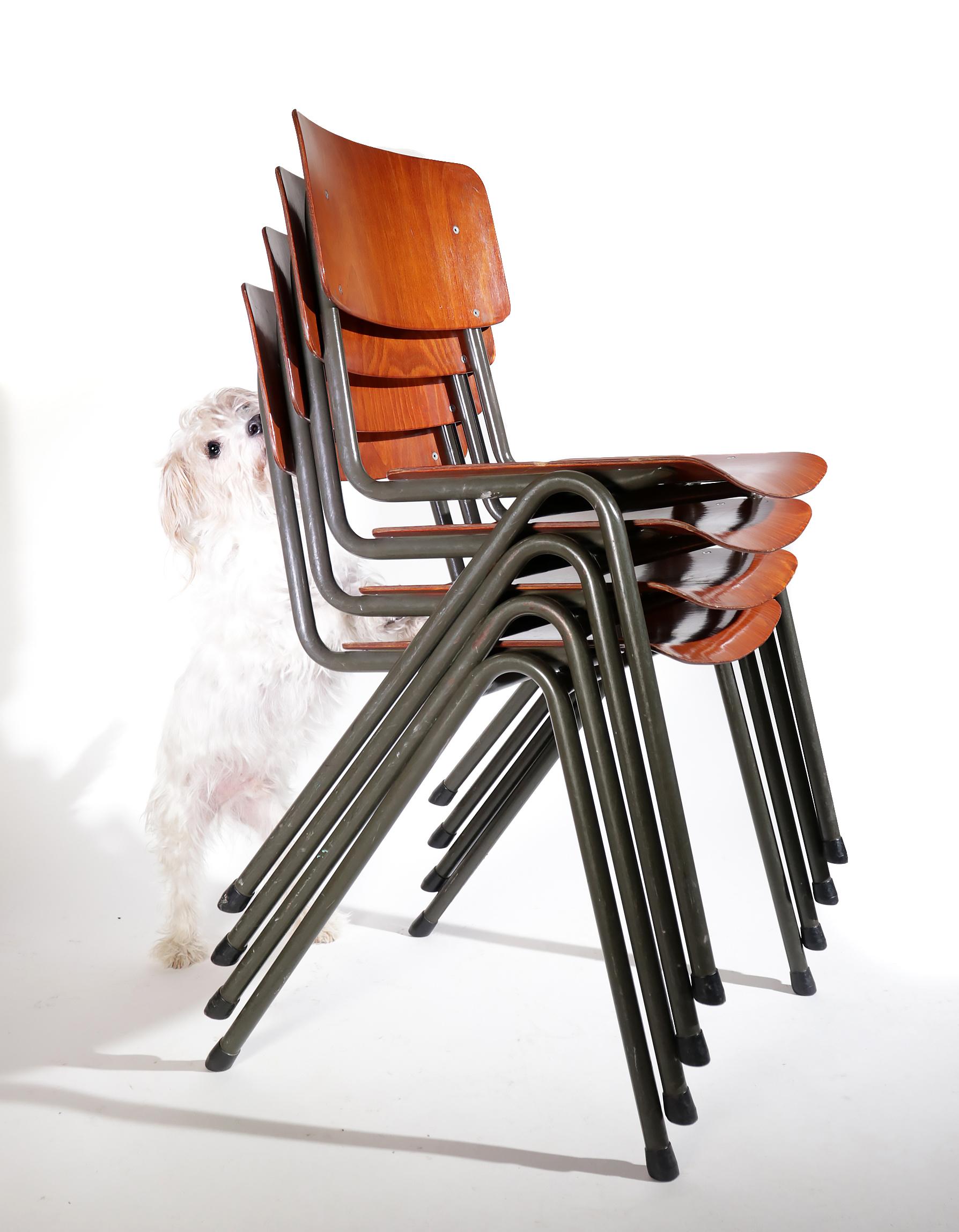 Industrial Design Eromes Pagholz Stacking Dining Chairs V-Shape Legs 8