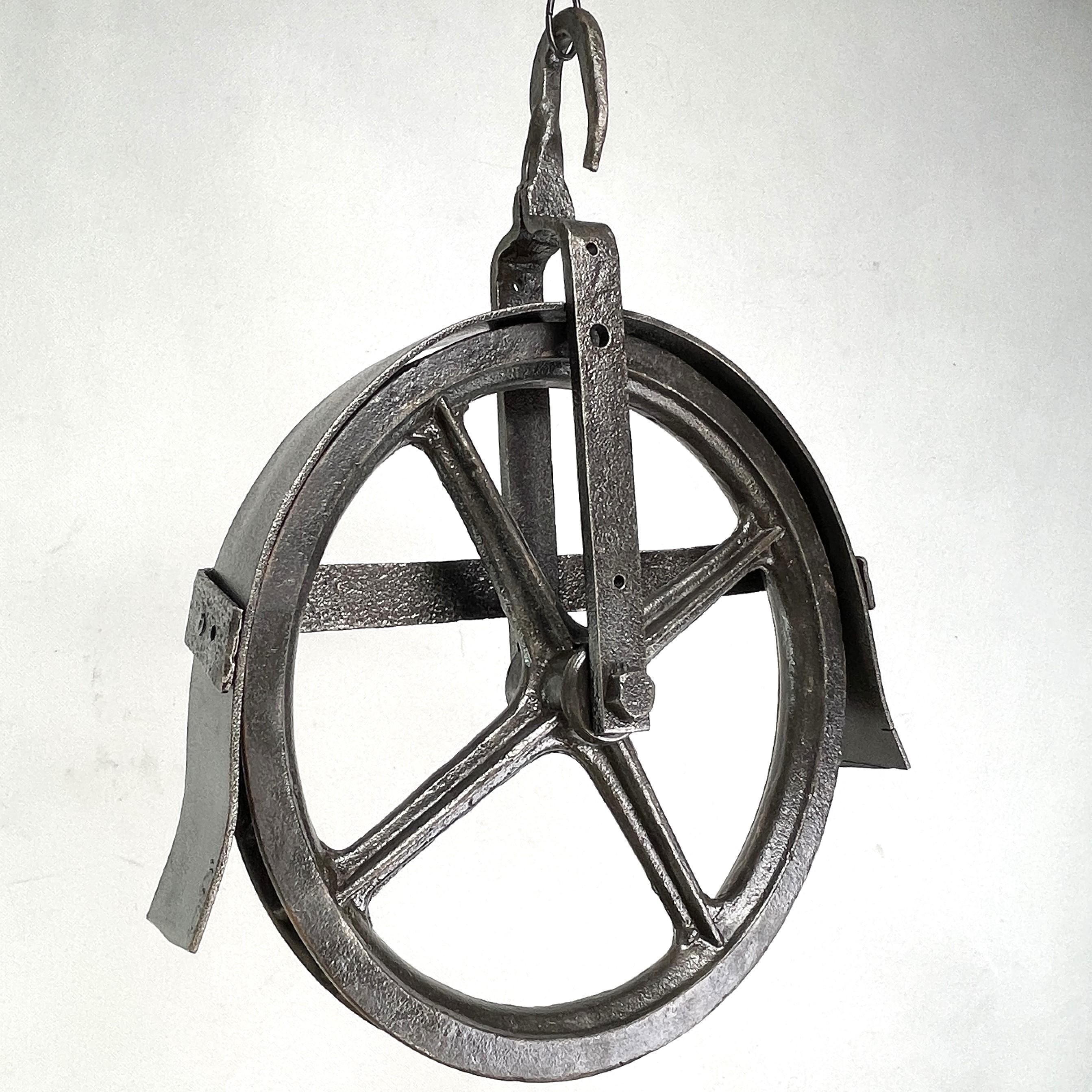 European Industrial Design large Pulley, 1950s