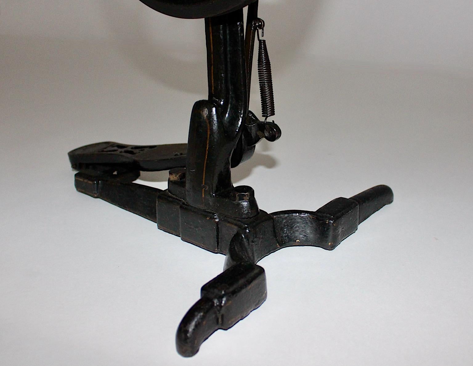 Metal Industrial Design Science Vintage Black Cast Iron Dentist Machine 19th Century For Sale