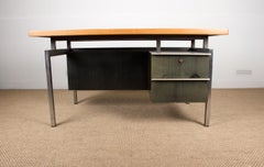 Bureau industriel, double face, dessus en hêtre, aluminium et bois teinté, 1970