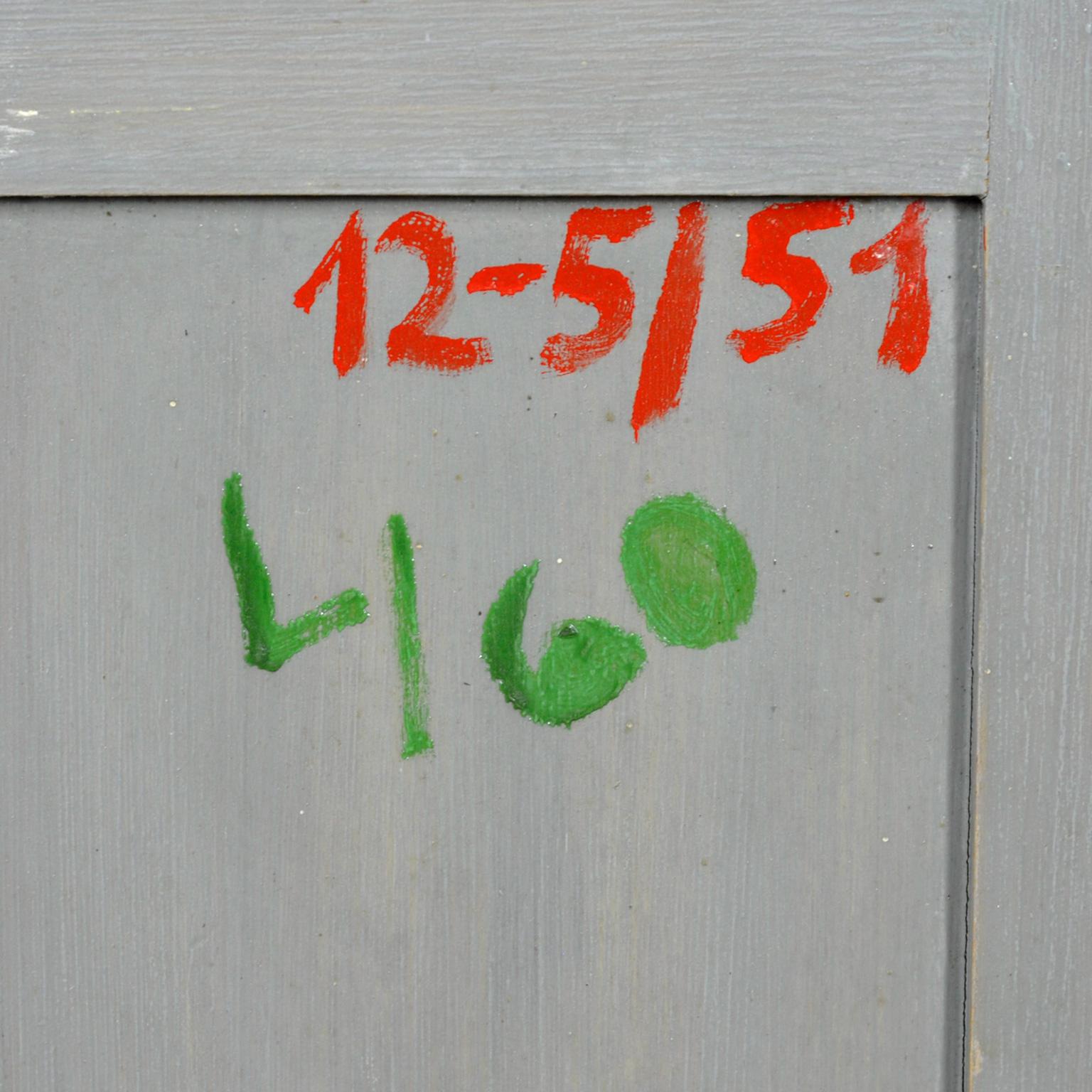 Industrial Display Cabinet, 1950s im Angebot 5