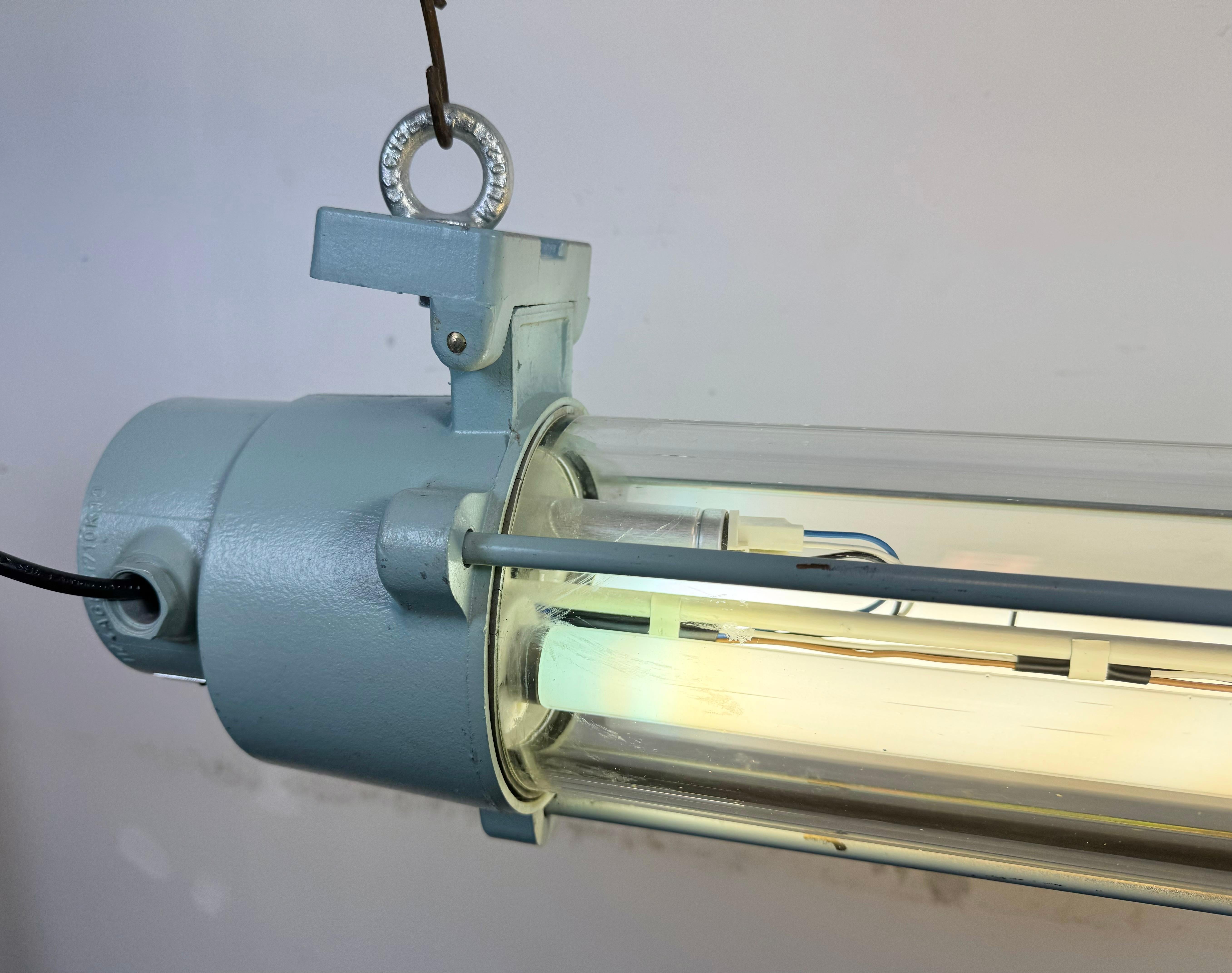 Industrial East German Fluorescent Tube Light From Leuchtenbau Wittenberg, 1980s For Sale 7