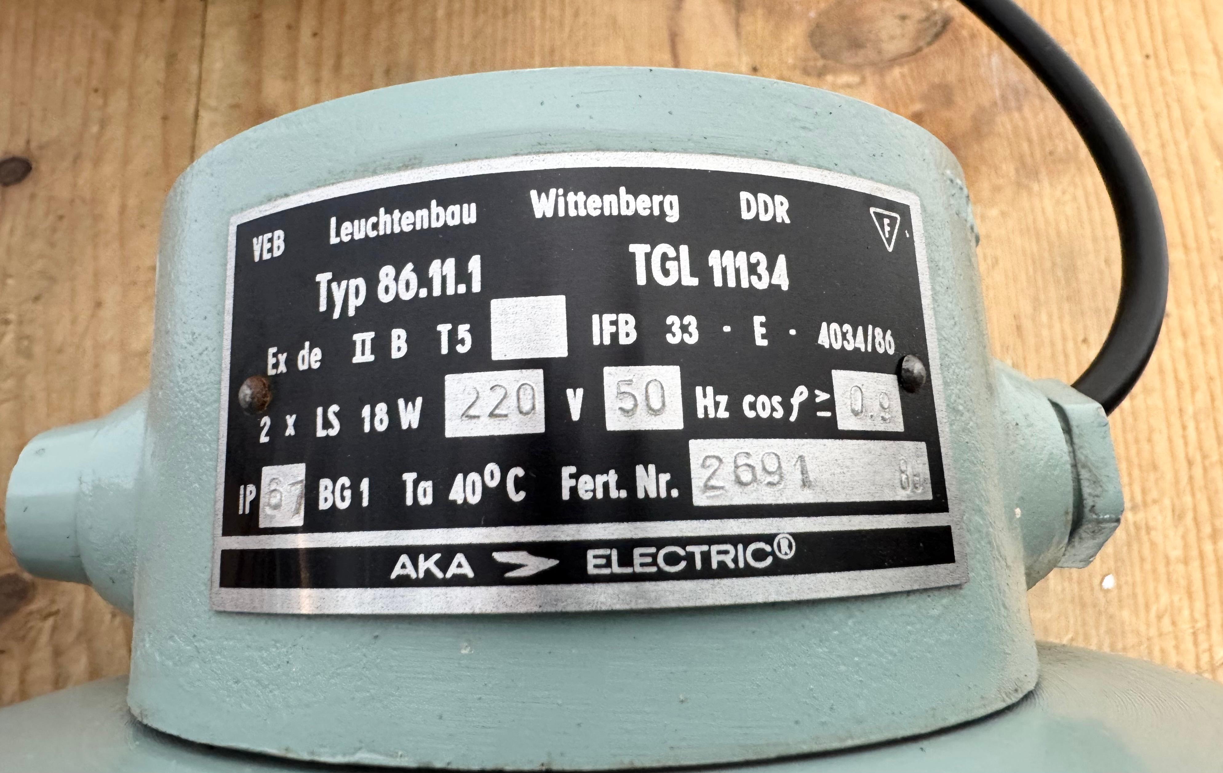 Industrial East German Fluorescent Tube Light From Leuchtenbau Wittenberg, 1980s For Sale 13