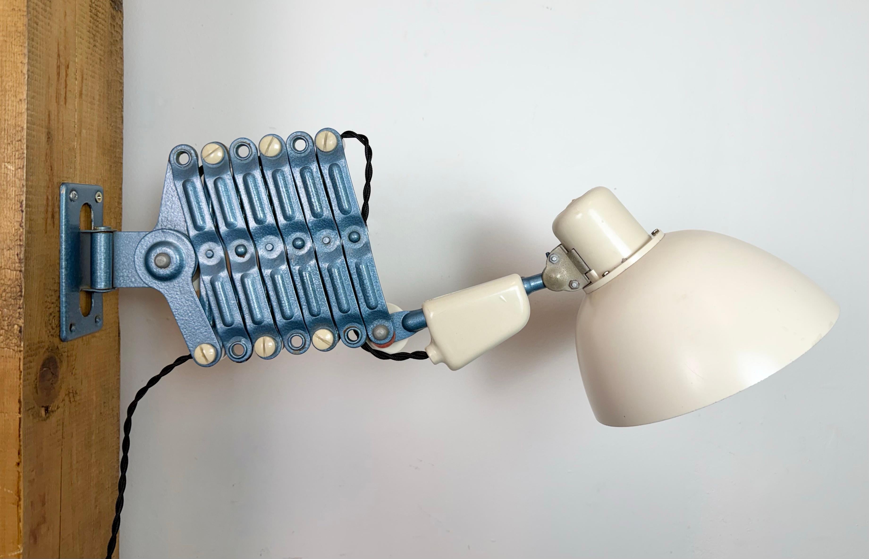 Lampada a forbice industriale della Germania dell'Est di Reif Dresden, anni '50 in vendita 4