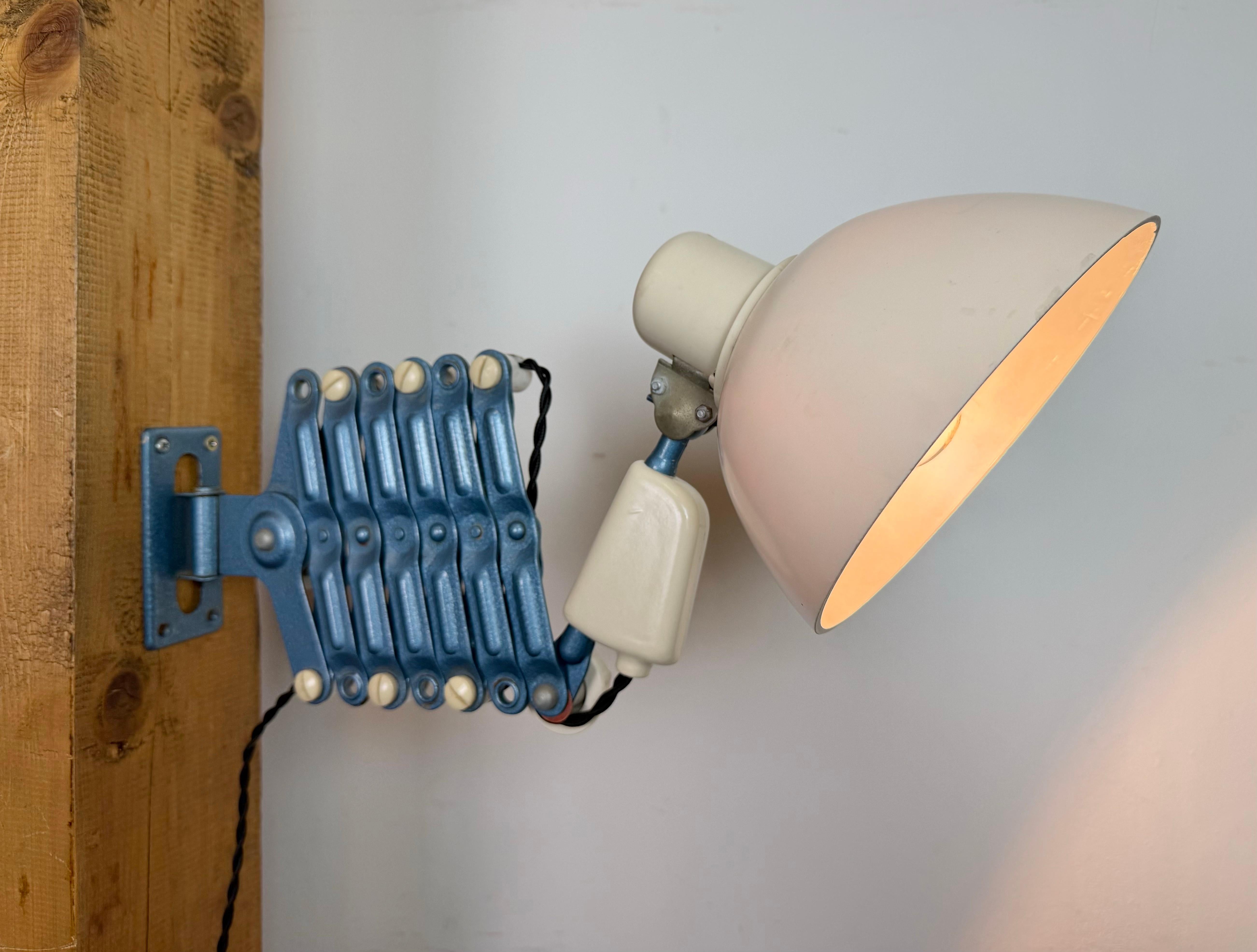 Lampada a forbice industriale della Germania dell'Est di Reif Dresden, anni '50 in vendita 7