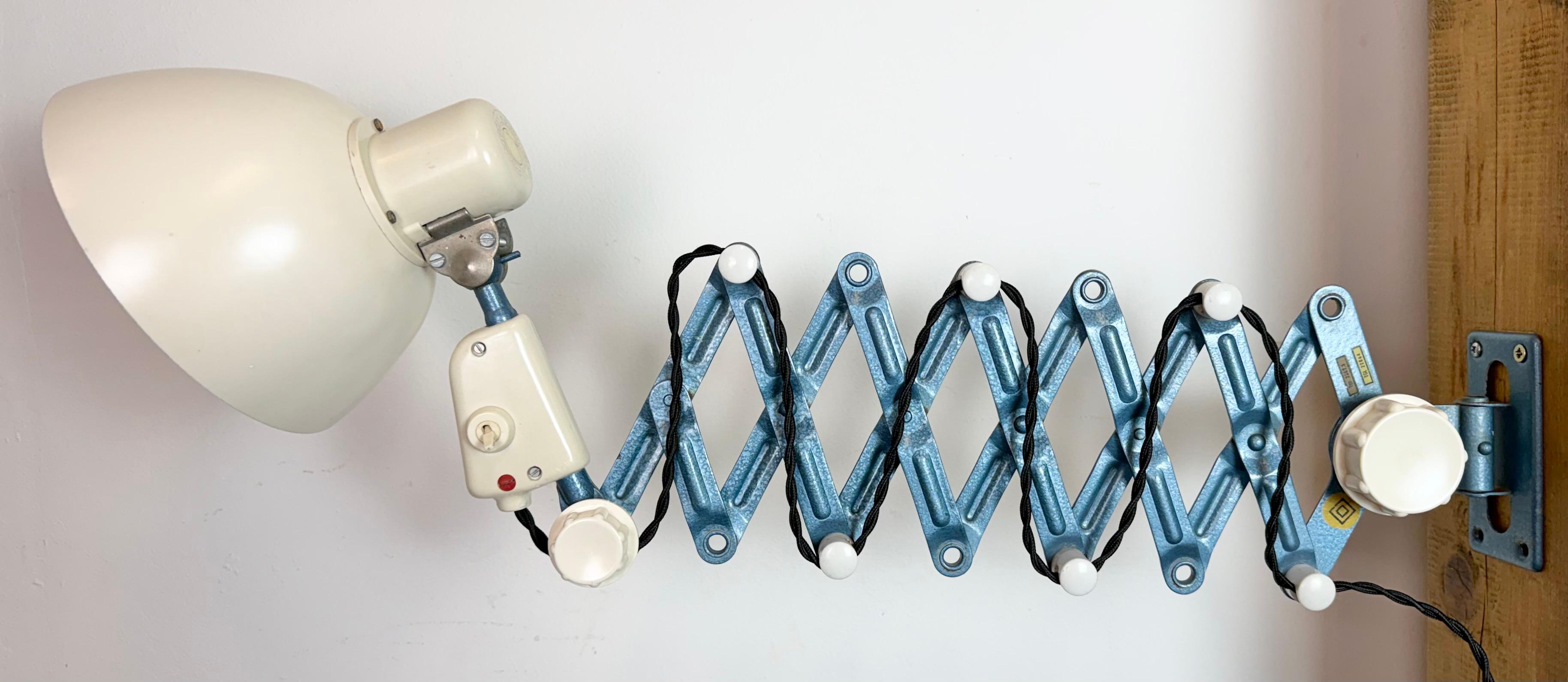 Industriale Lampada a forbice industriale della Germania dell'Est di Reif Dresden, anni '50 in vendita