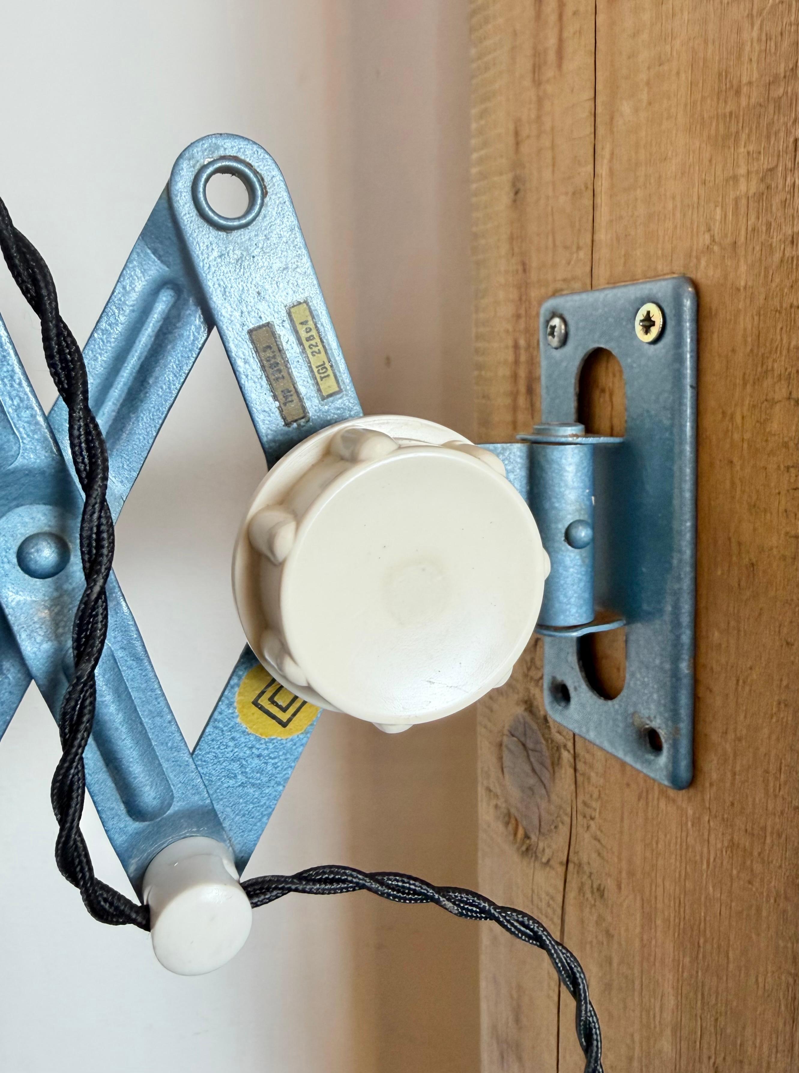 Tedesco Lampada a forbice industriale della Germania dell'Est di Reif Dresden, anni '50 in vendita