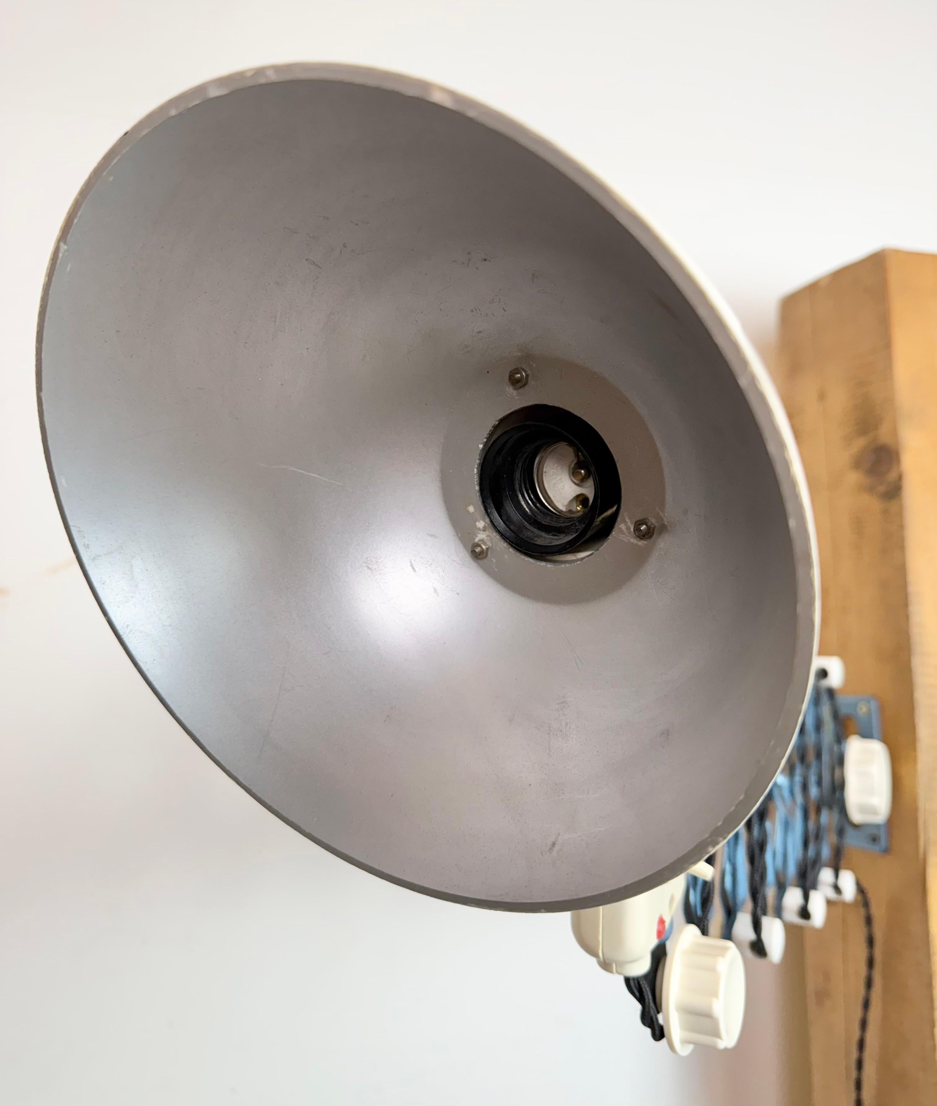 Lampada a forbice industriale della Germania dell'Est di Reif Dresden, anni '50 in vendita 1