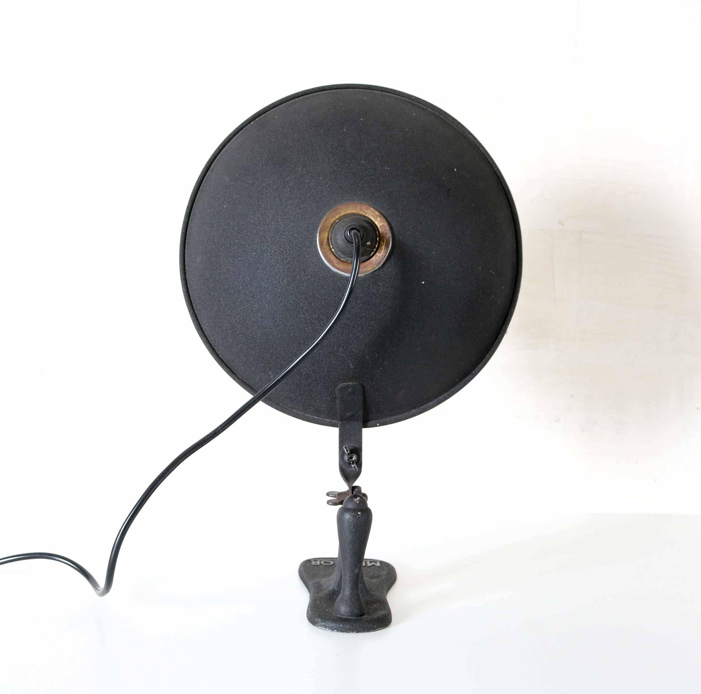 Industrial Eclipse Table Lamp In Good Condition For Sale In Meulebeke, BE