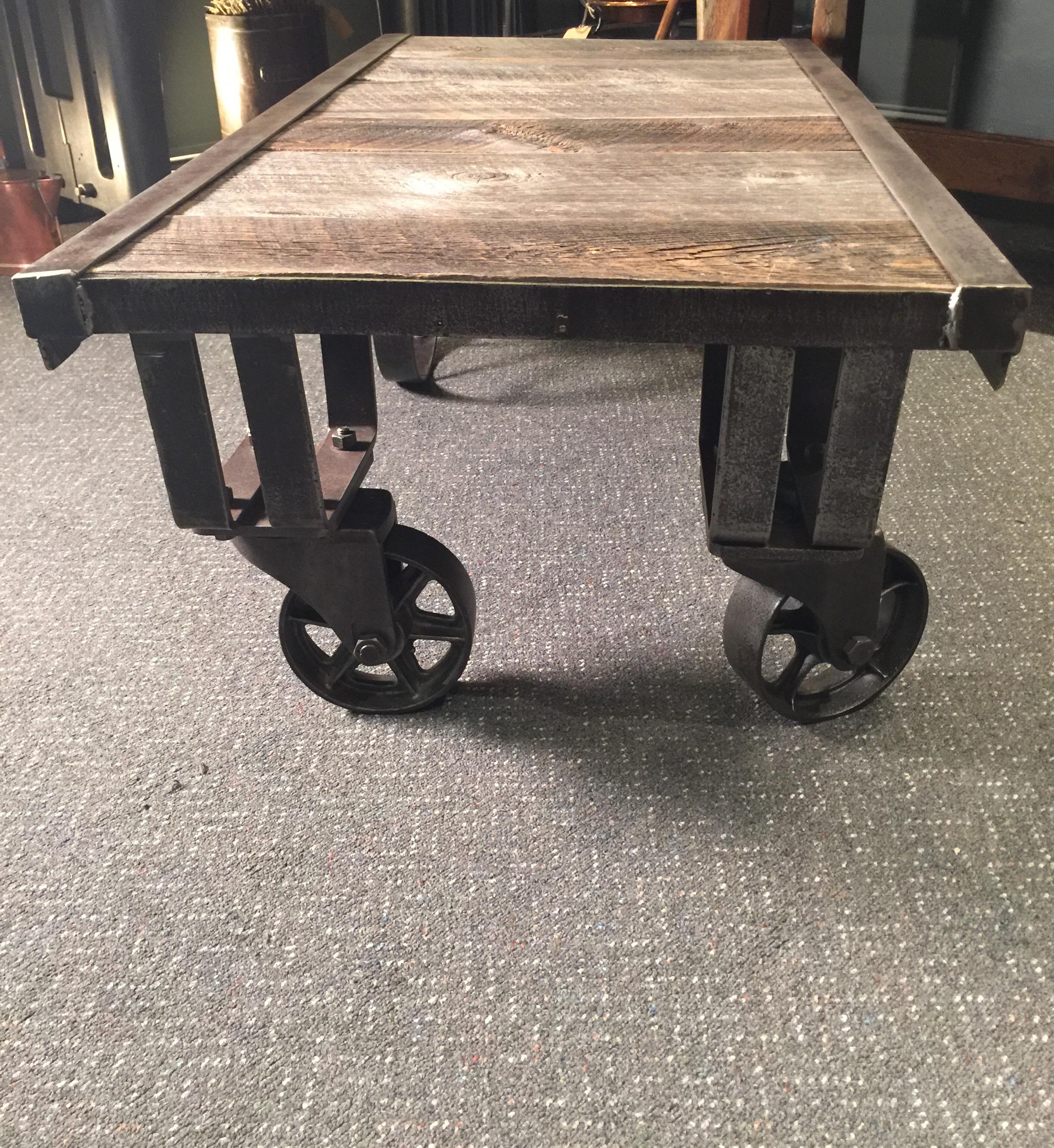 Industrial Factory Cart Fully Restored as a Coffee Table In Good Condition In Lambertville, NJ