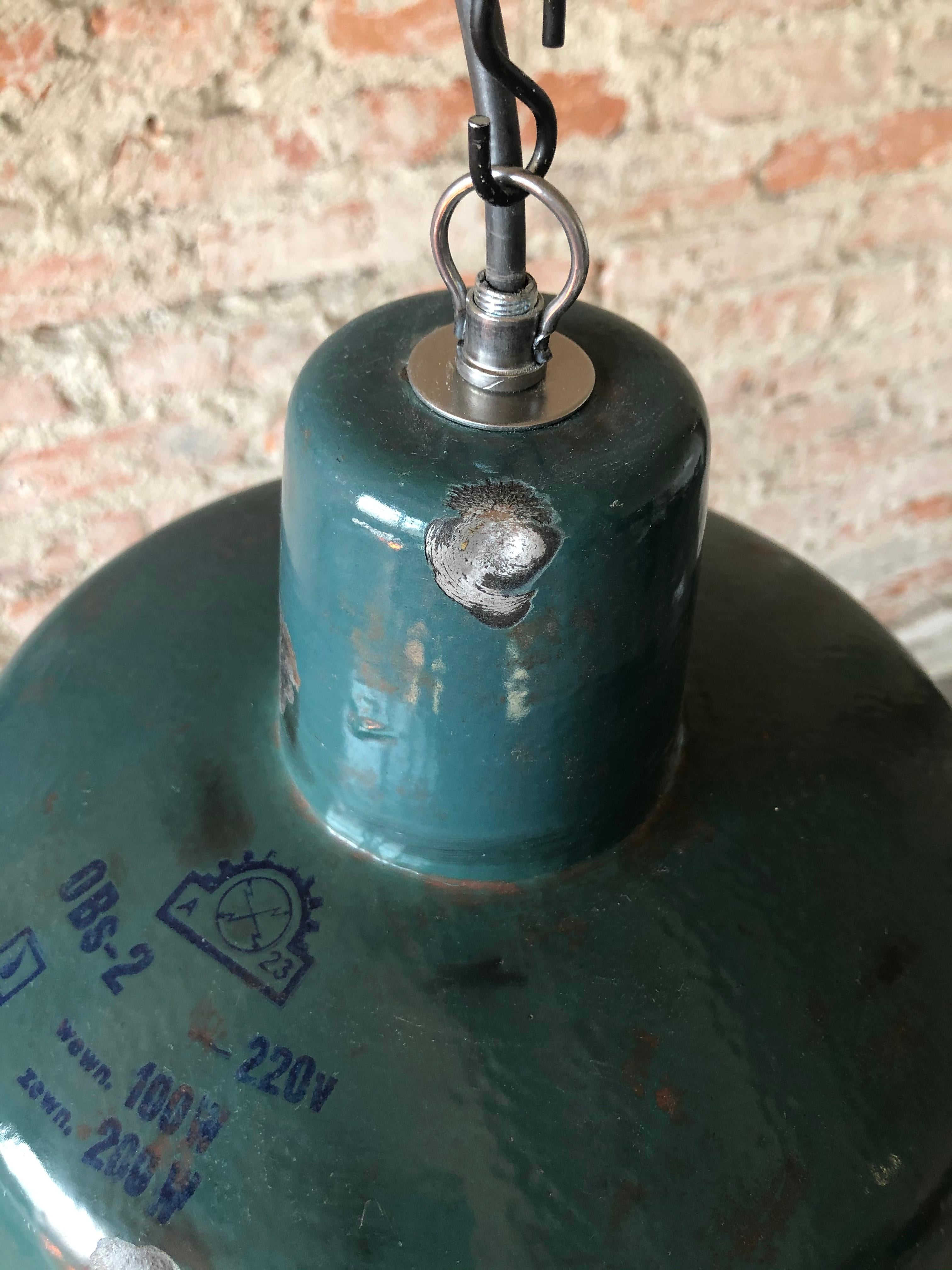Industrial Factory Ceiling Lamp from Wikasy A23, 1960s In Good Condition For Sale In Bydgoszcz, PL
