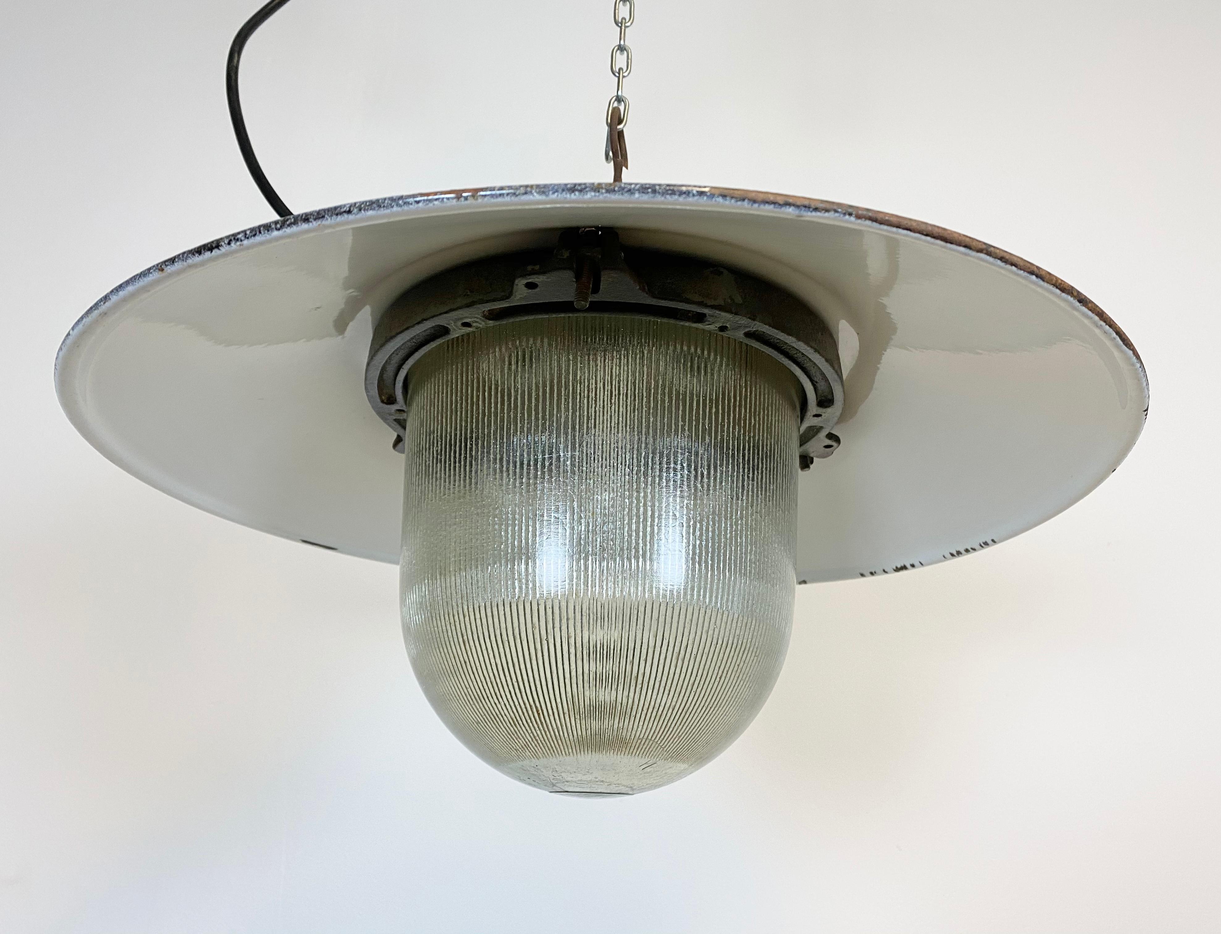 Czech Industrial Factory Pendant Lamp, 1950s