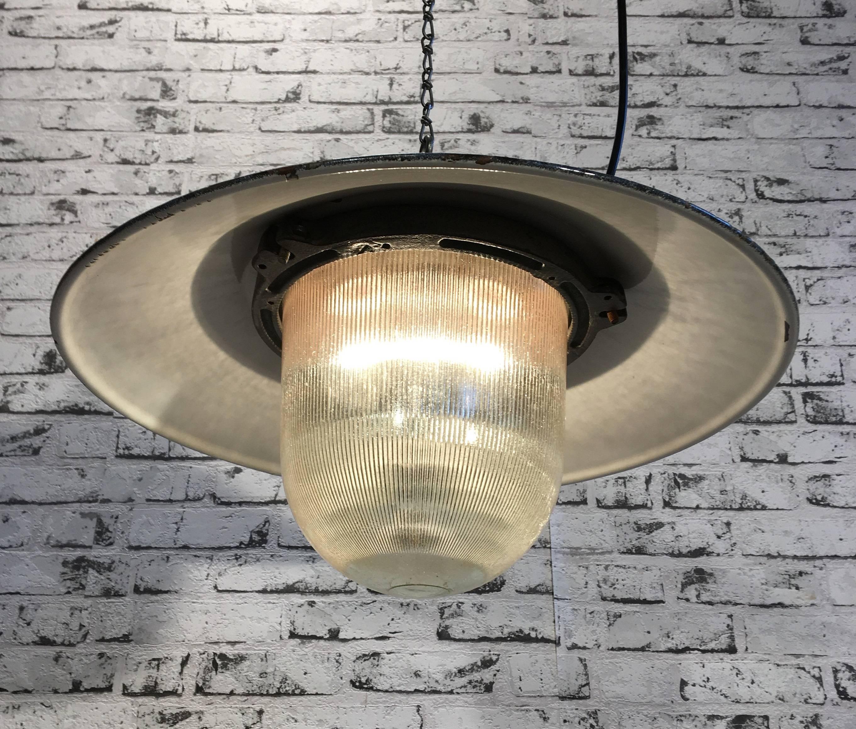 Industrial Factory Pendant Lamp, Dark Grey Enamel Shade Cast Iron Top 2