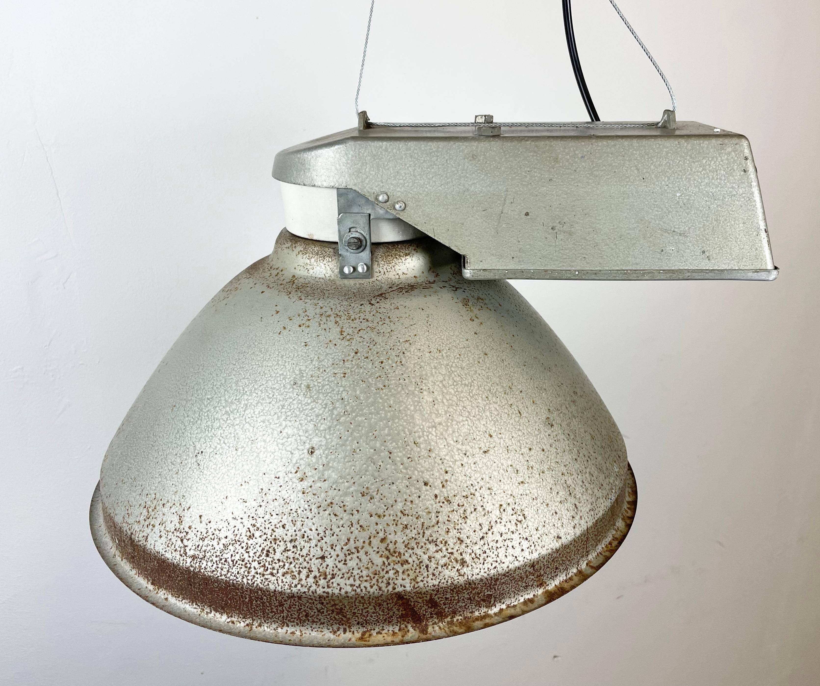 Industrial Factory Pendant Lamp with Frosted Glass Cover, 1970s In Good Condition For Sale In Kojetice, CZ