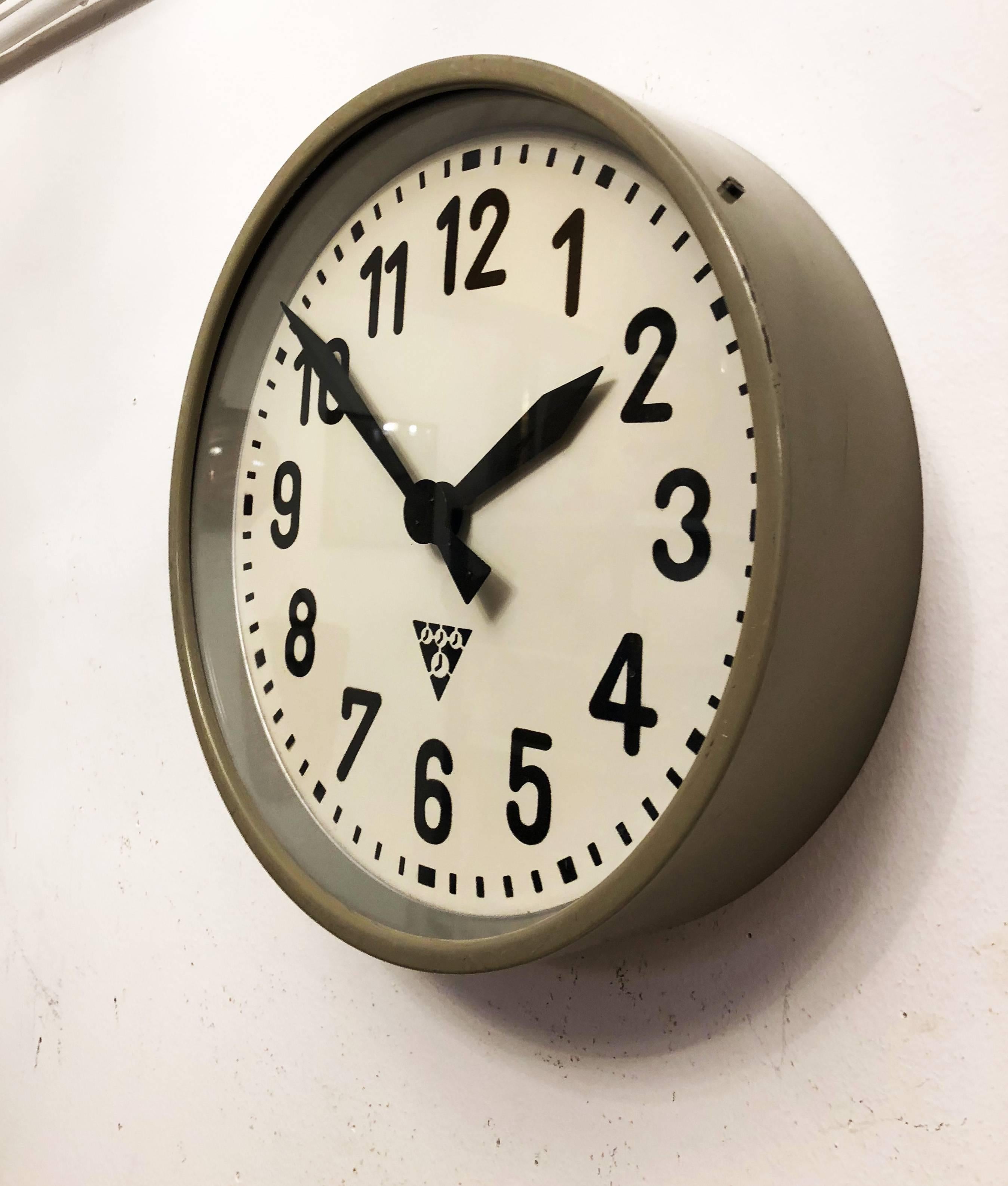 Mid-20th Century Industrial Factory Wall Clock by Pragotron