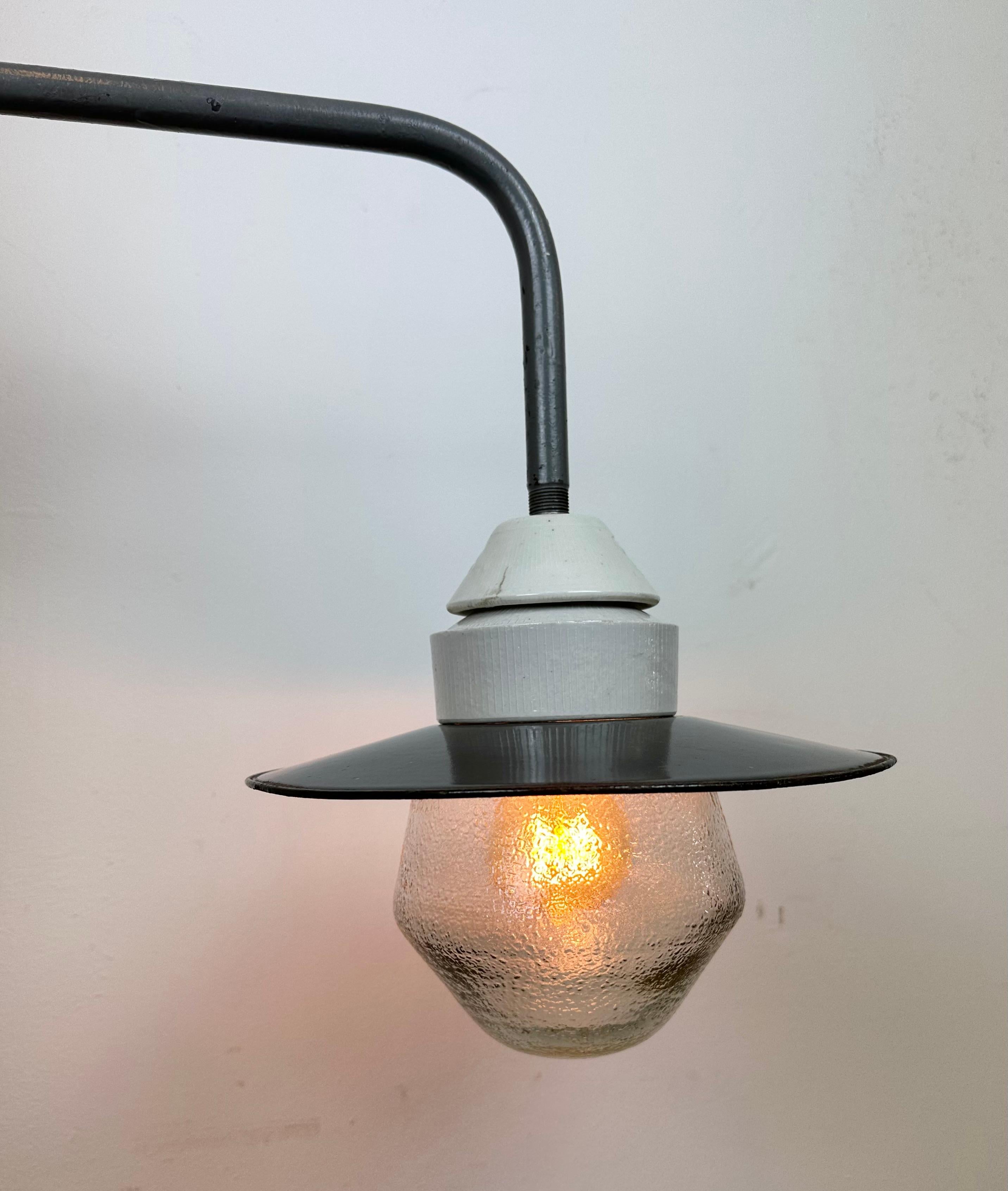 Industrial Factory Wall Light with Enamel Shade, 1960s For Sale 13